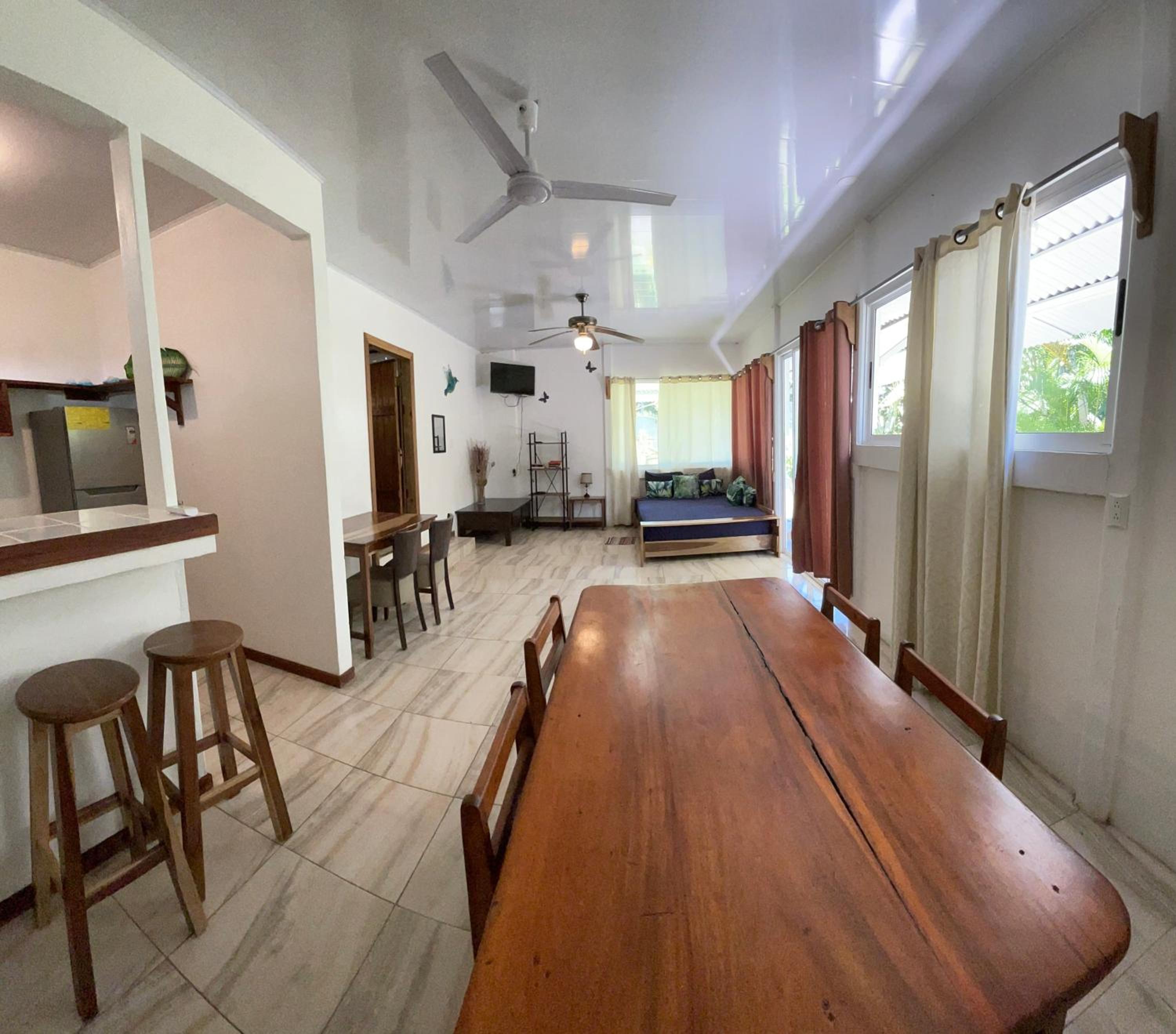 Casa Blanca Beachfront House with Shared Pool Access Pangea Lodge