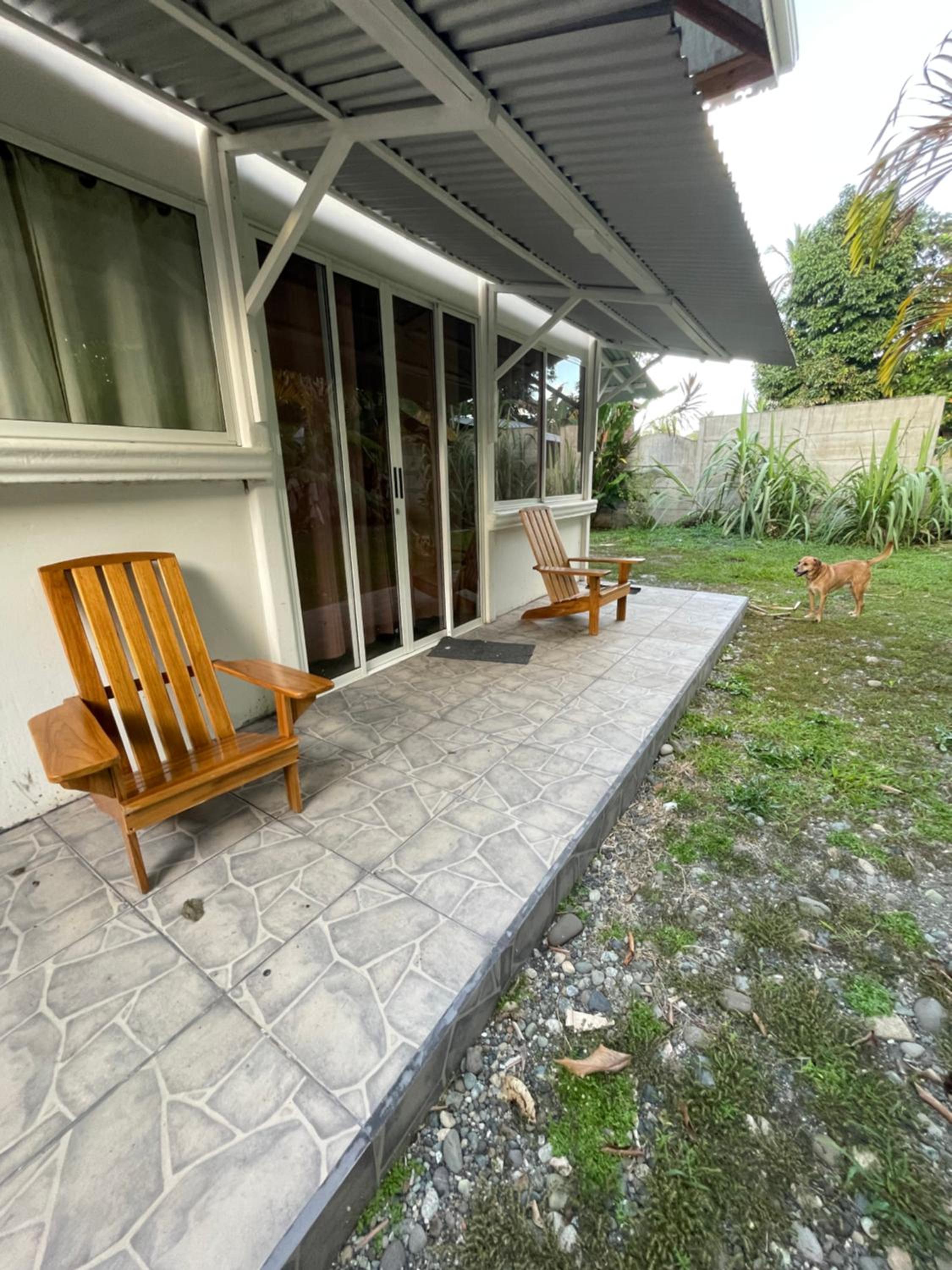 Casa Blanca Beachfront House with Shared Pool Access Pangea Lodge