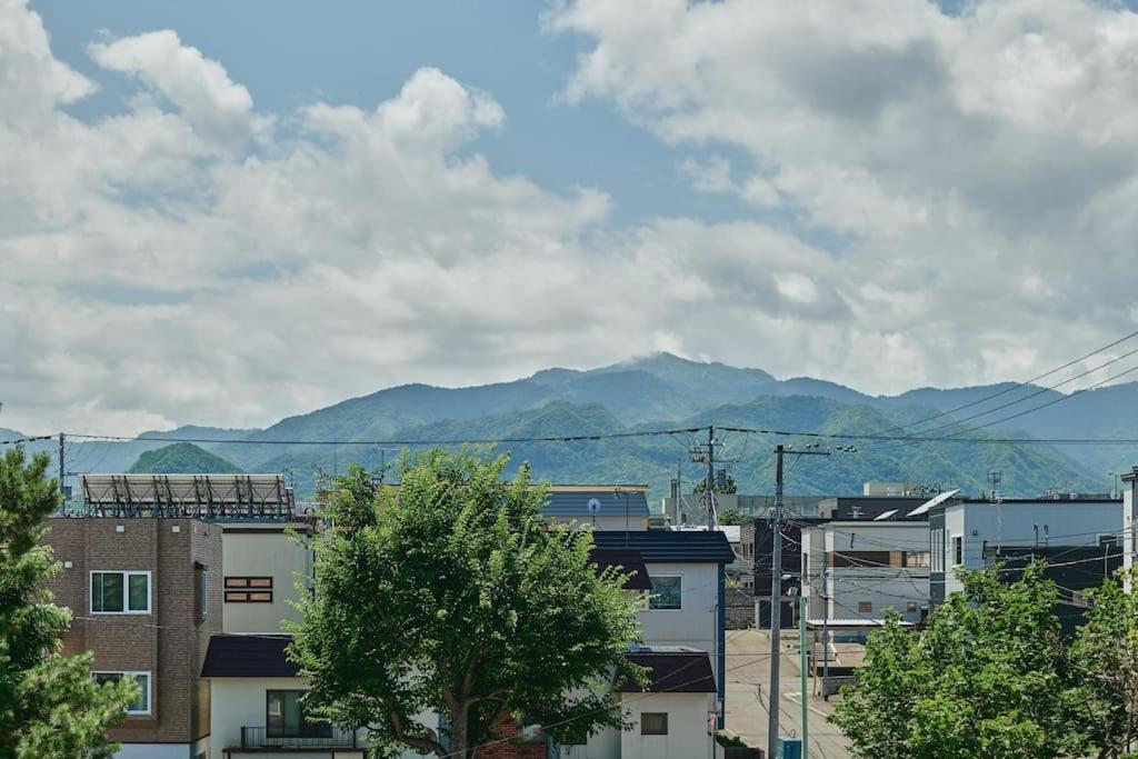 Nishimachi BASE