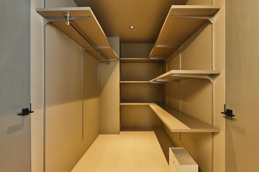Nishimachi BASE