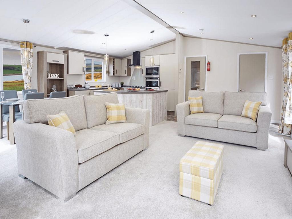 Wooler Vacations - Limetree Lodge 2 at Riverside Leisure Park - Property Image 11
