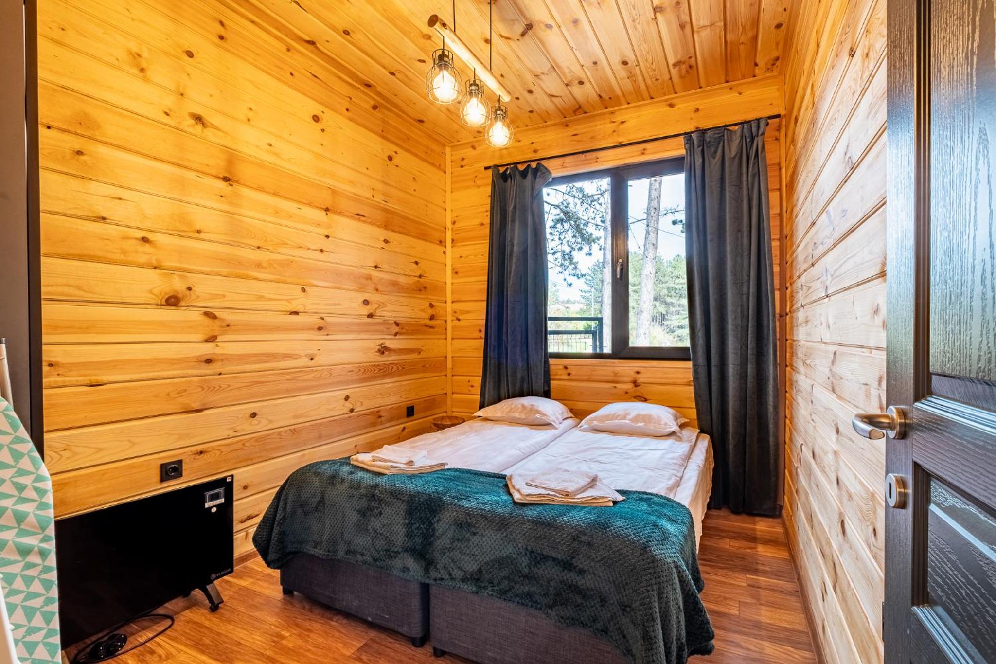 Forest House Vi