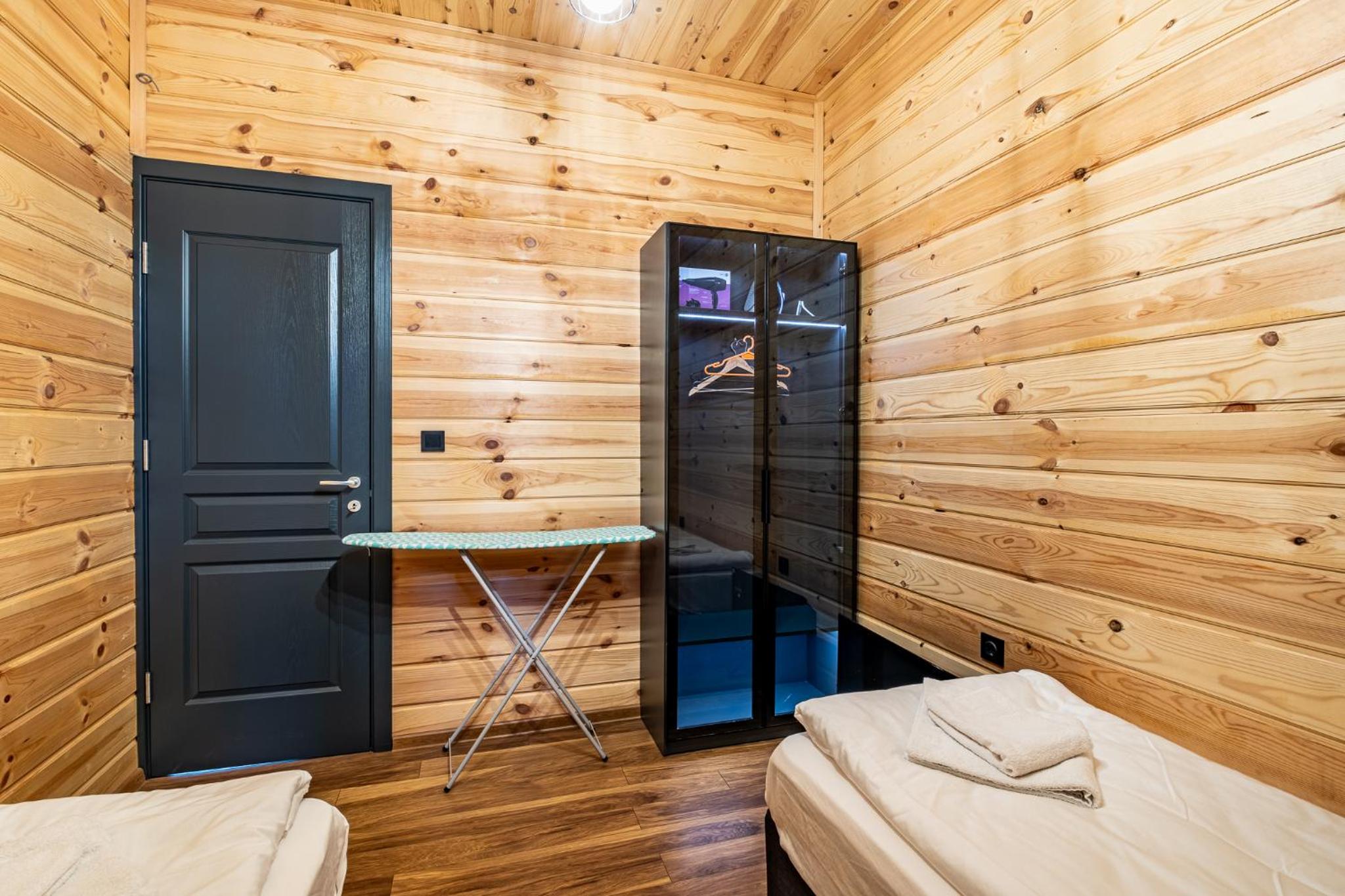 Forest House Vi
