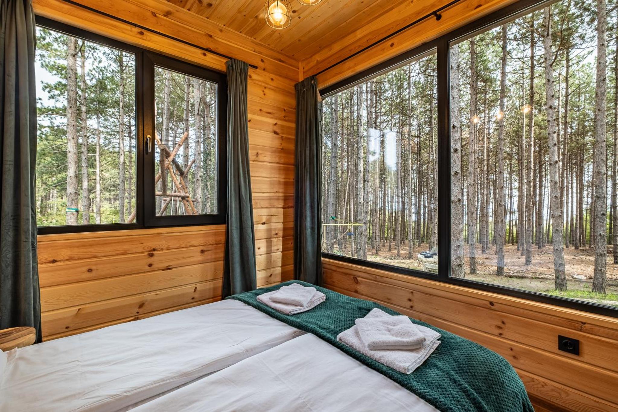 Forest House Vi