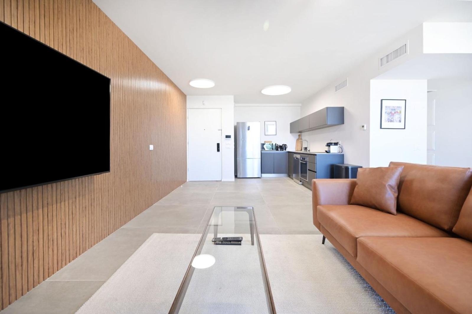 Stylish Sea View 2BR Apartment by HolyGuest view 2