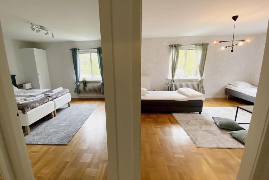 Härlig lägenhet med fri parkering view 5