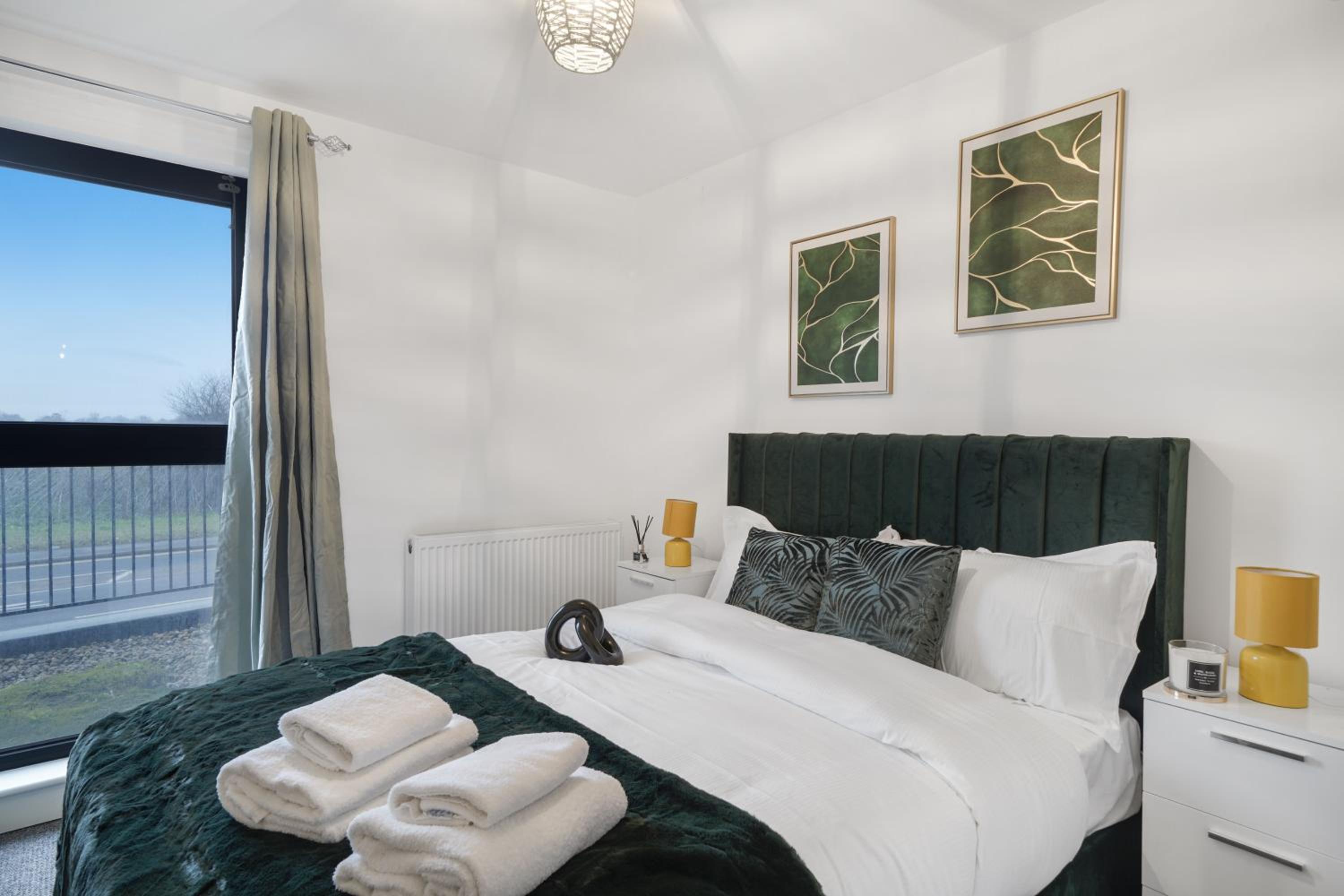 One and Two Bed Apartments Slough near Heathrow