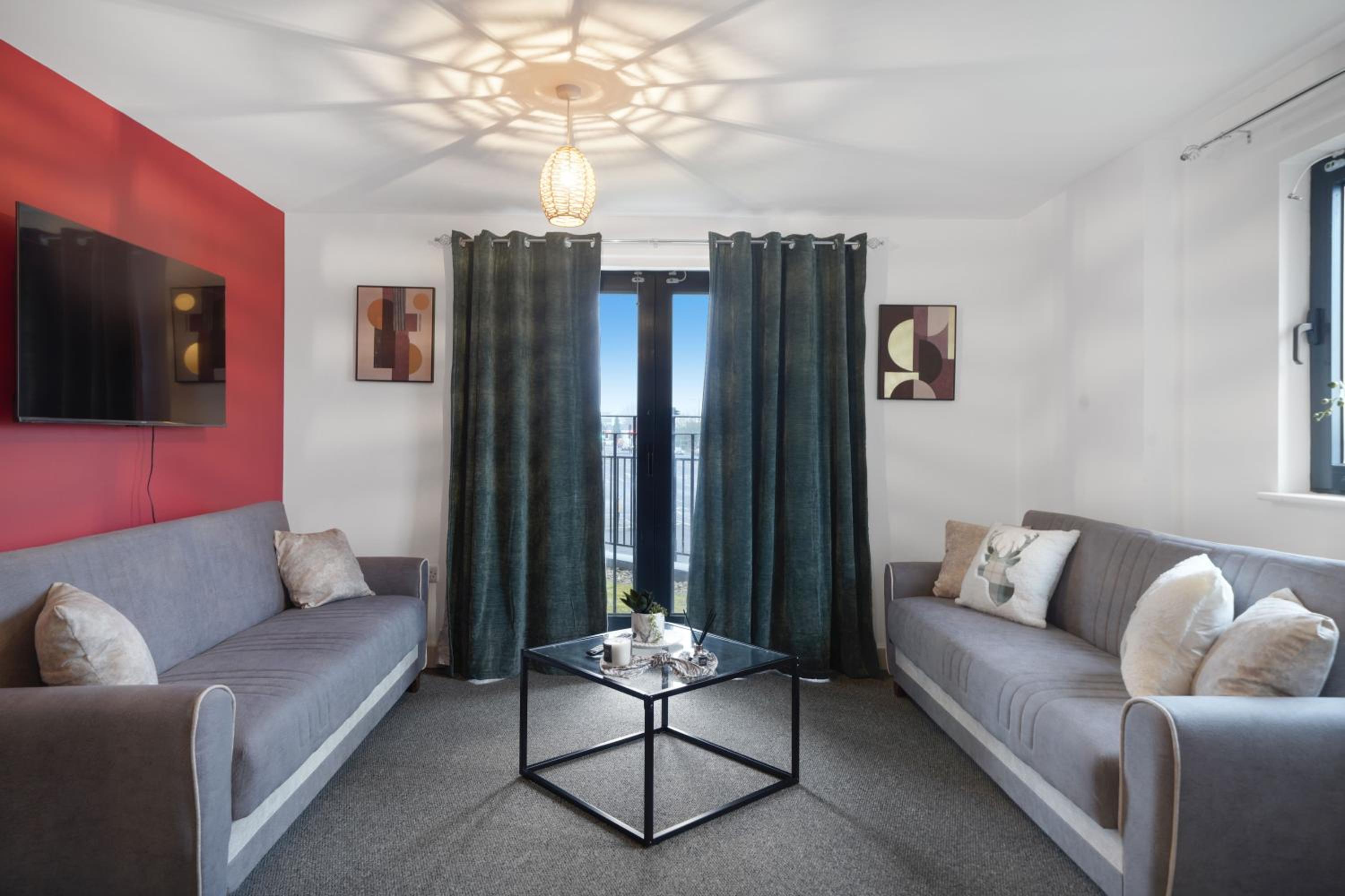 One and Two Bed Apartments Slough near Heathrow