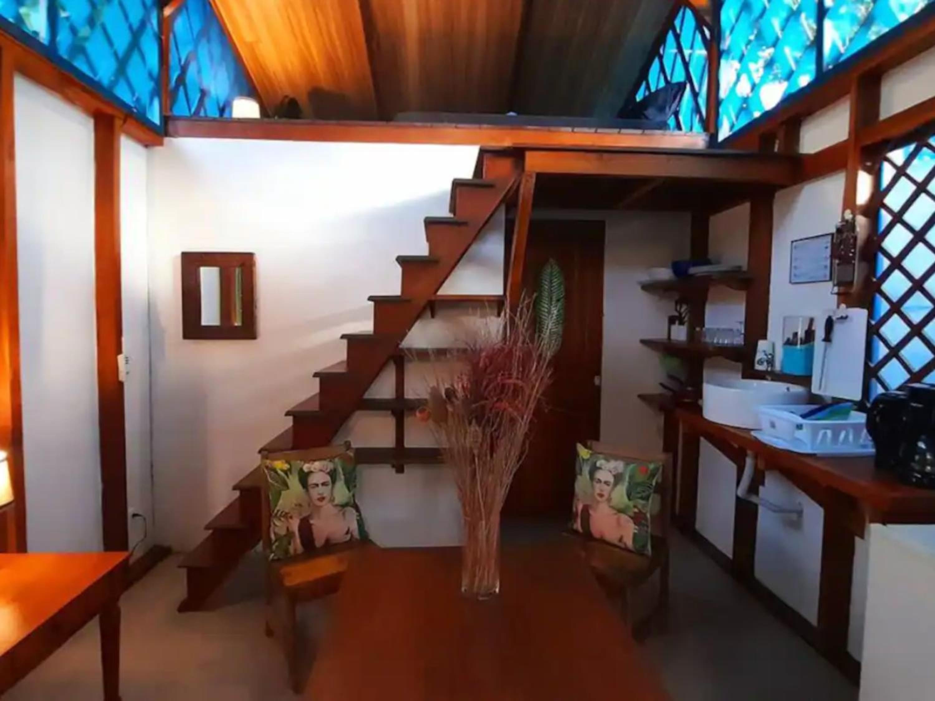 Casa Blanca Beachfront House with Shared Pool Access Pangea Lodge