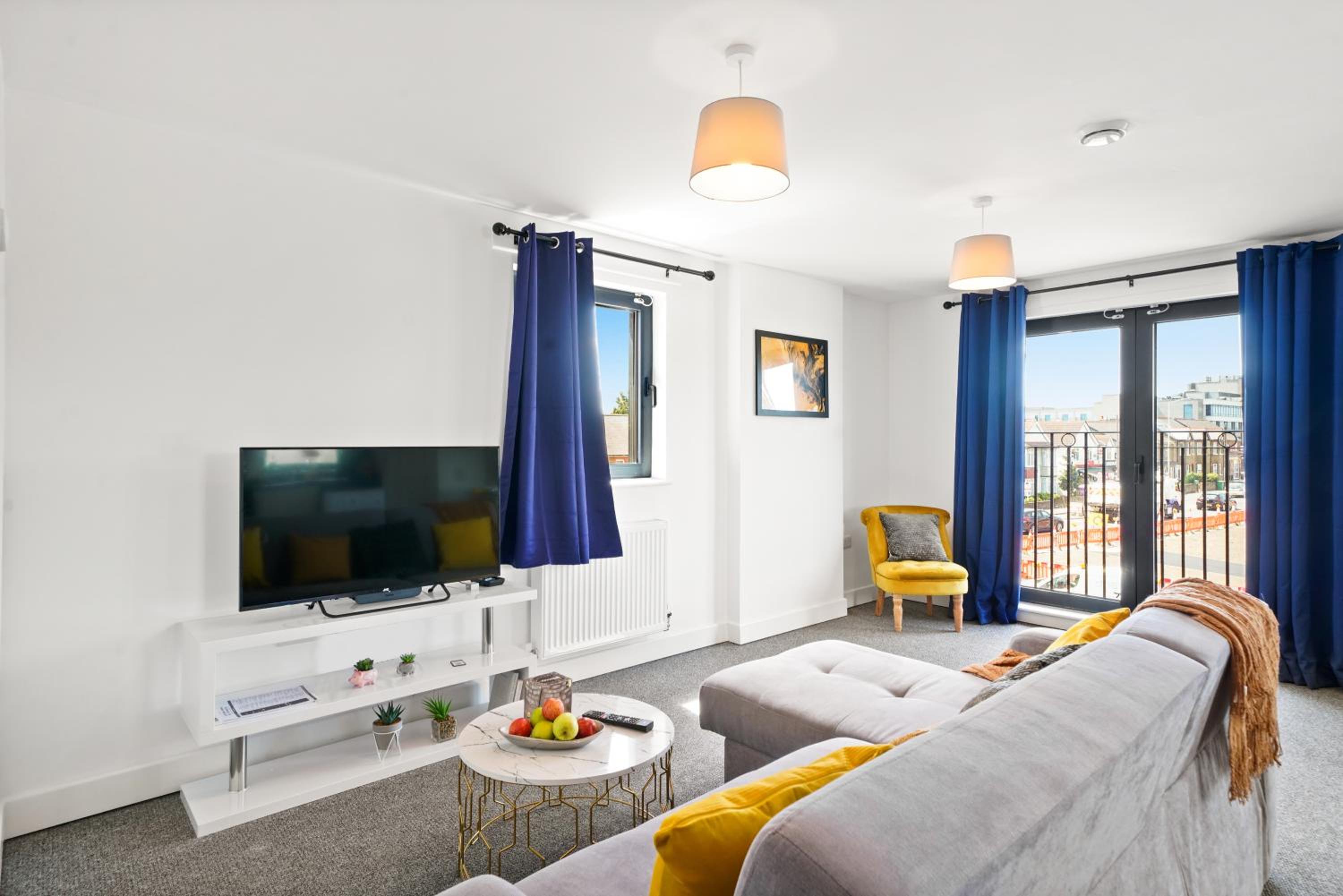 One and Two Bed Apartments Slough near Heathrow