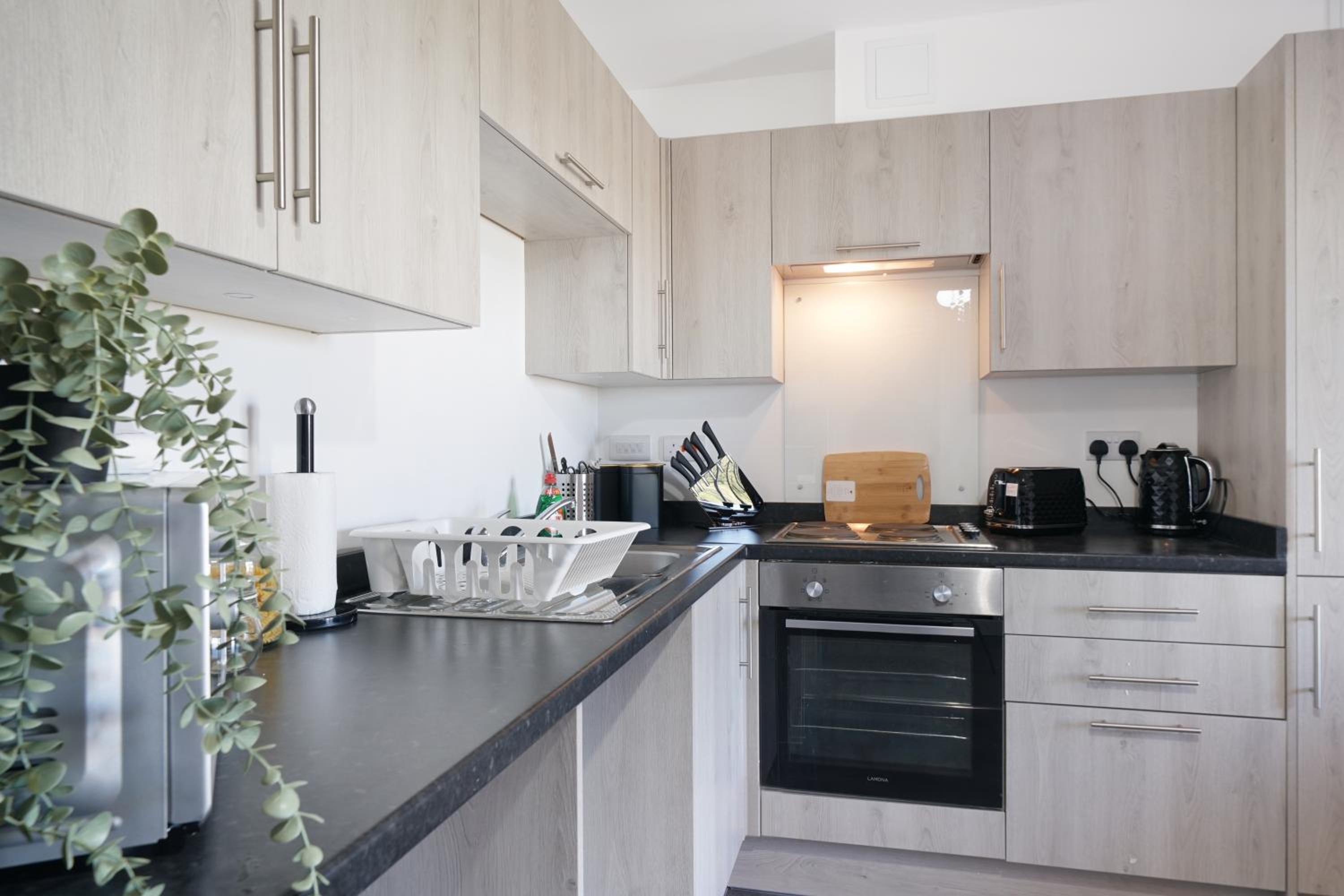 One and Two Bed Apartments Slough near Heathrow