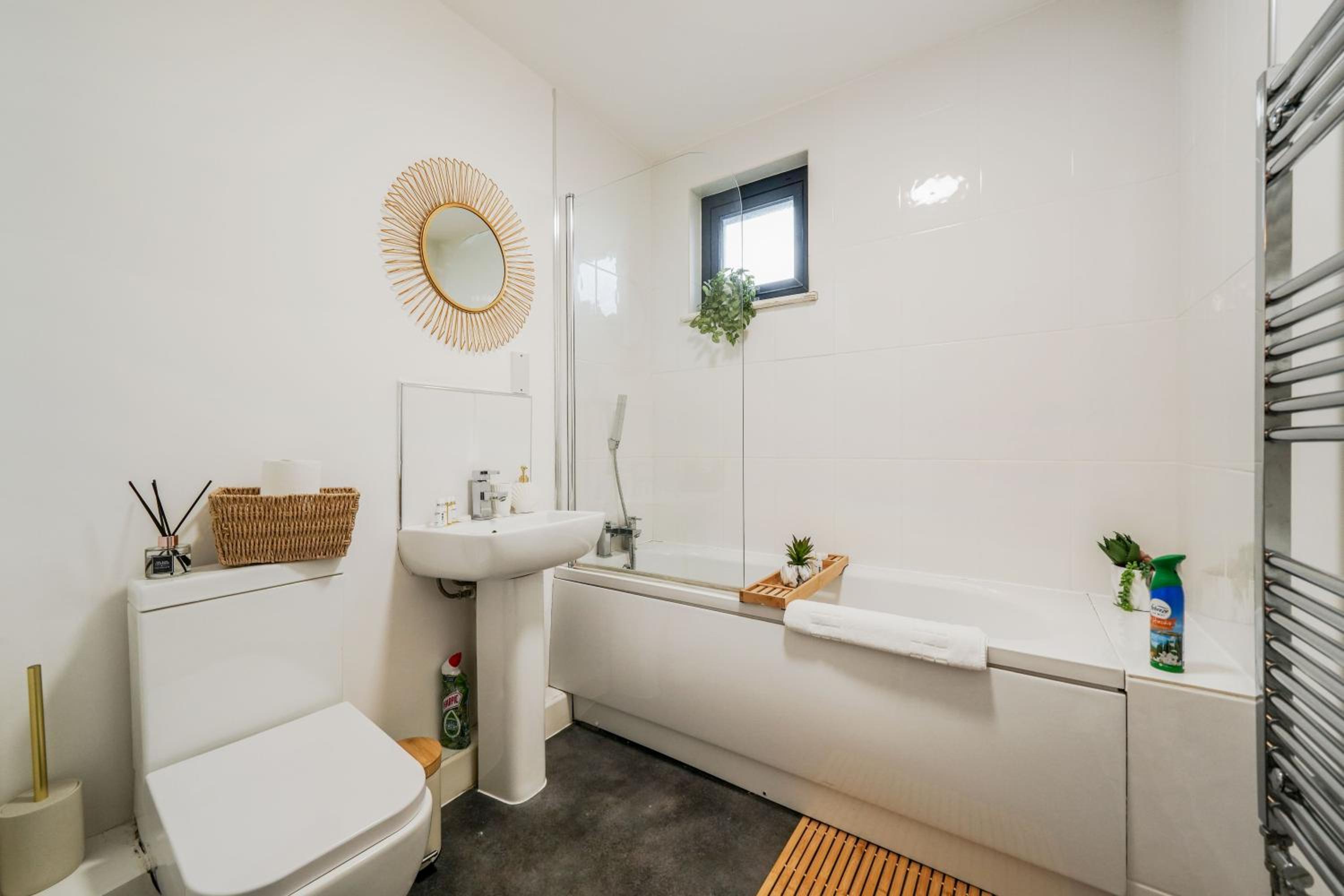 One and Two Bed Apartments Slough near Heathrow