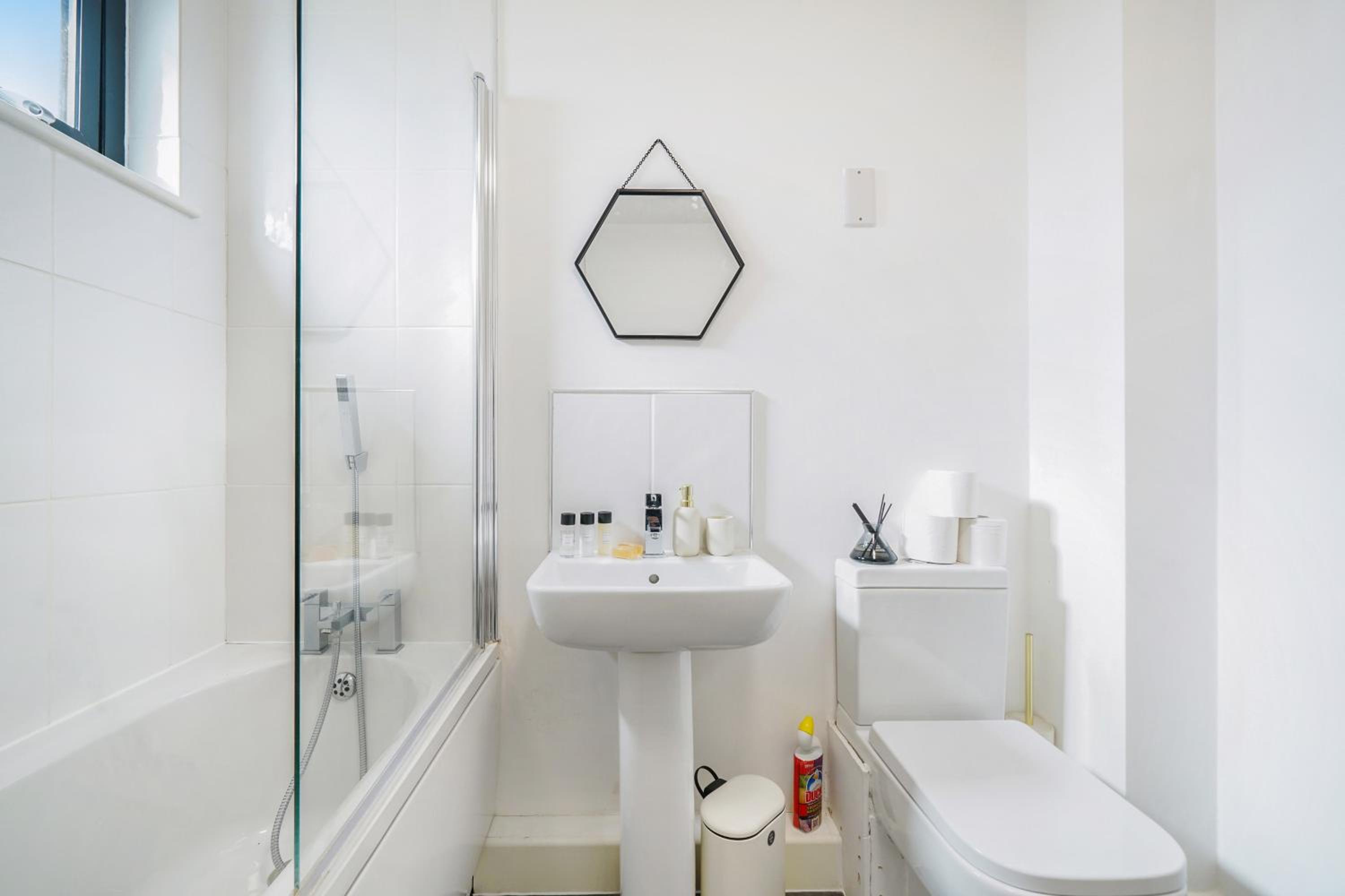 One and Two Bed Apartments Slough near Heathrow