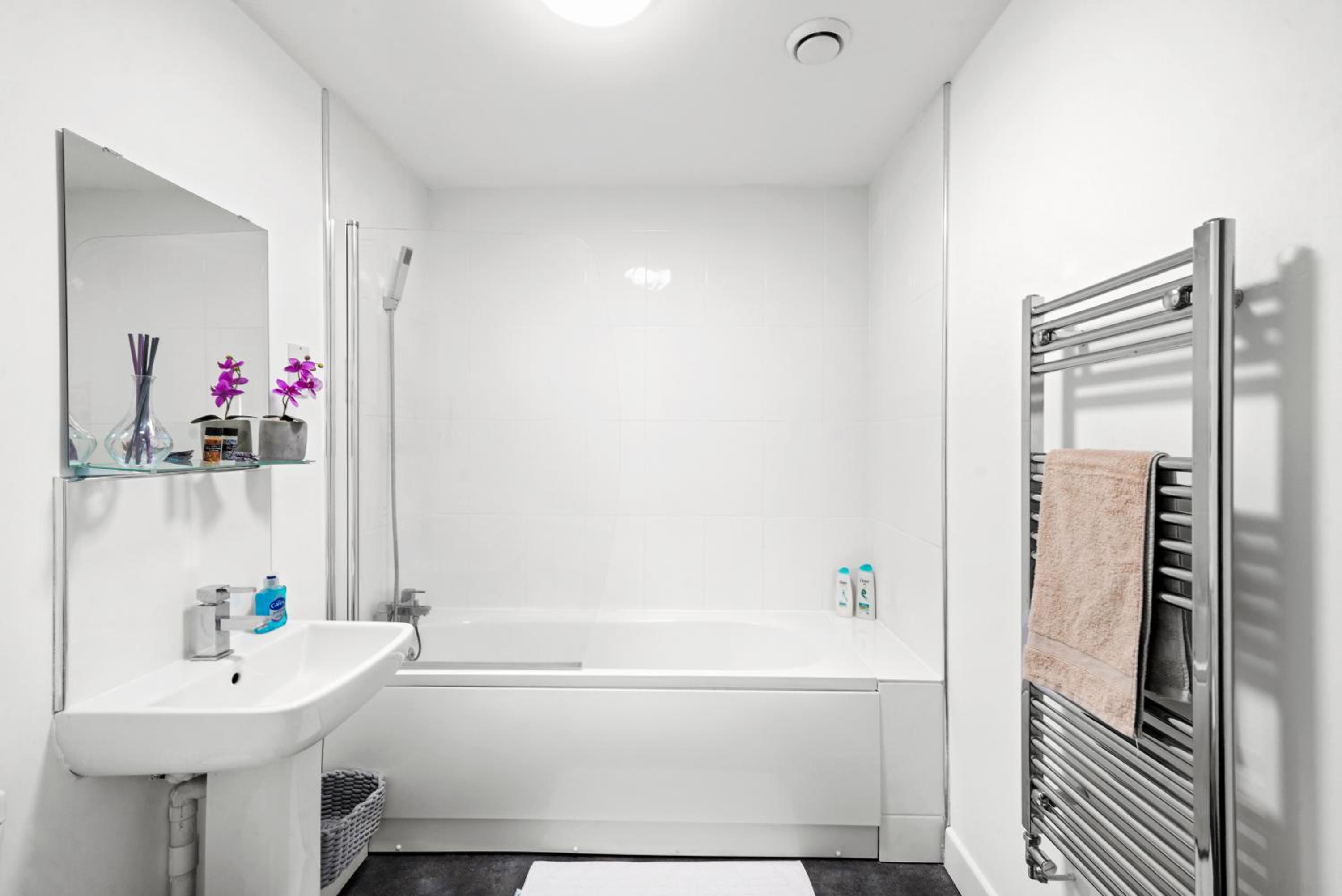 One and Two Bed Apartments Slough near Heathrow