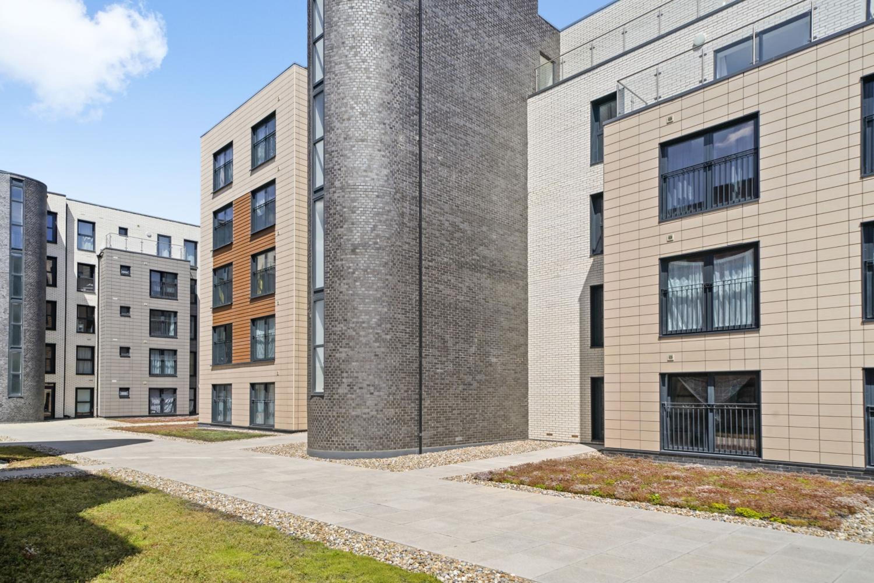 One and Two Bed Apartments Slough near Heathrow
