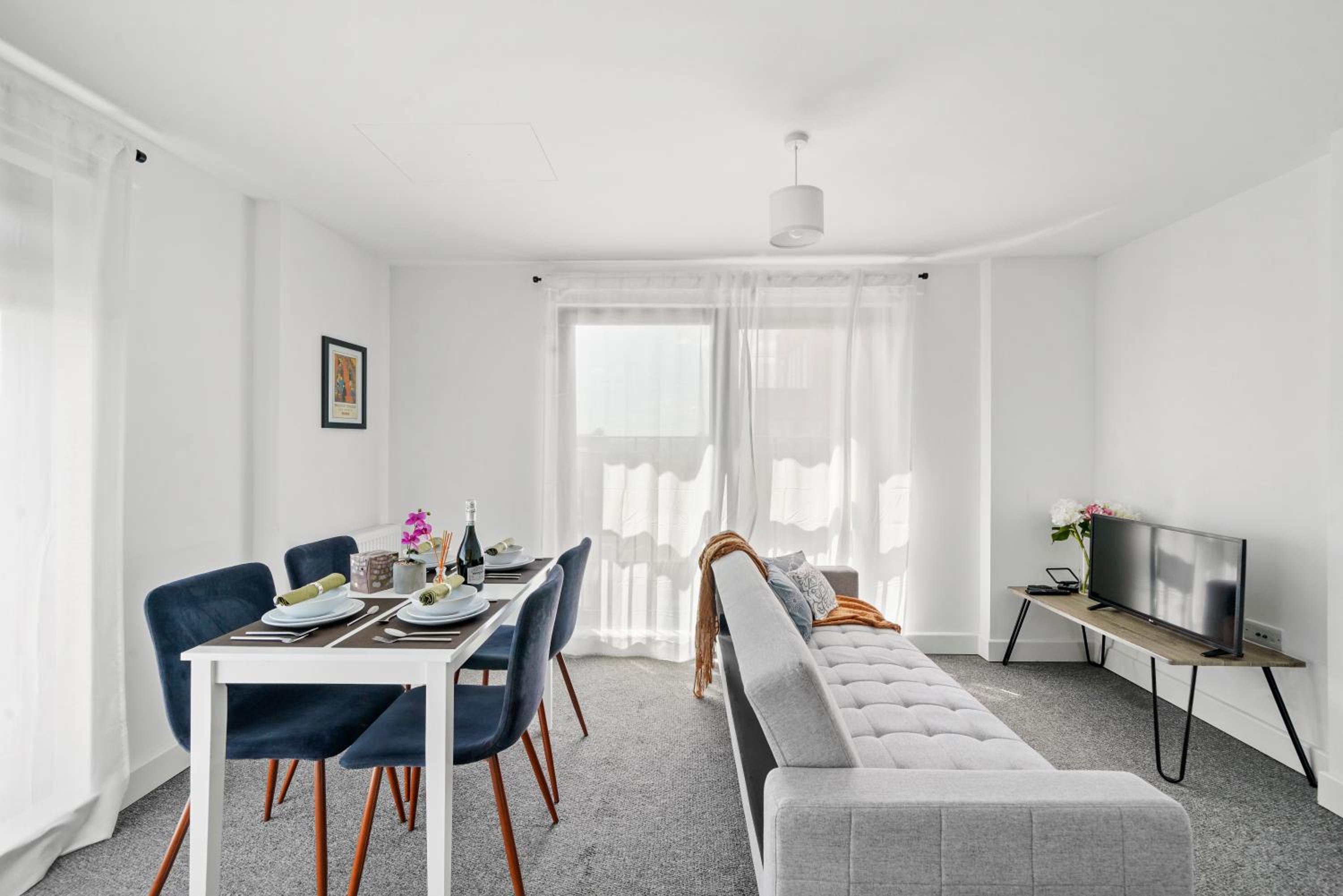 One and Two Bed Apartments Slough near Heathrow