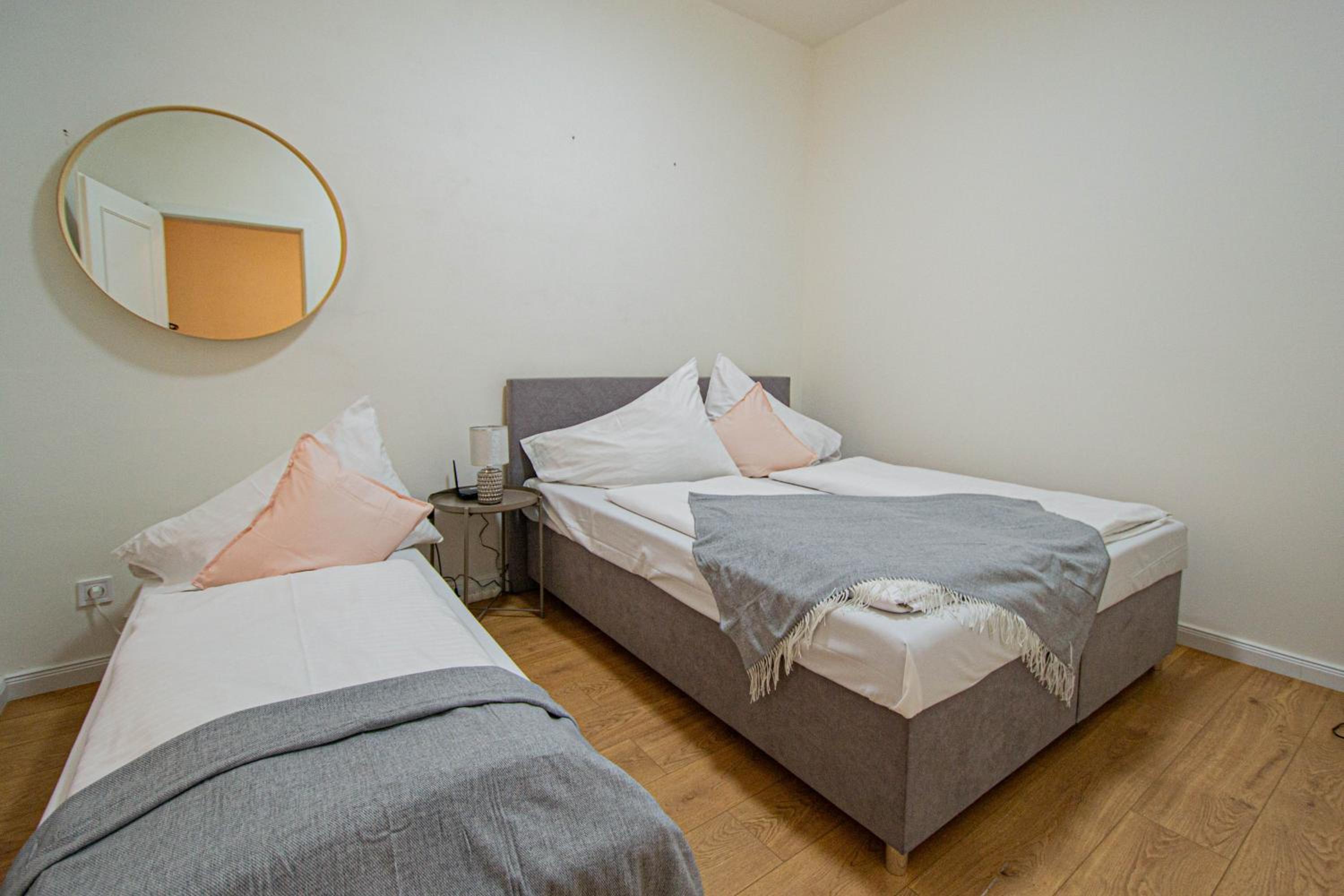 Charles square central apartments by Ruterra