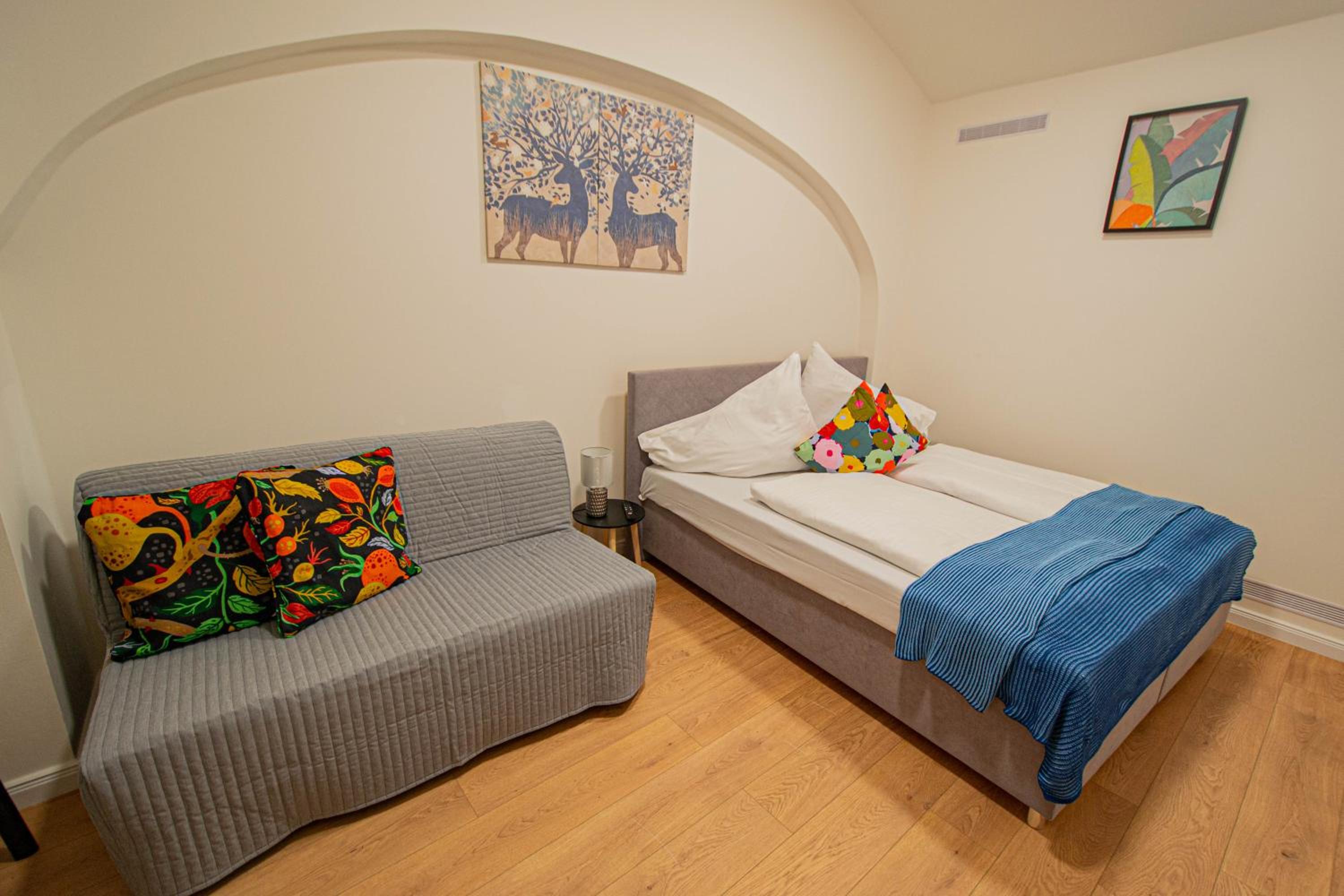 Charles square central apartments by Ruterra