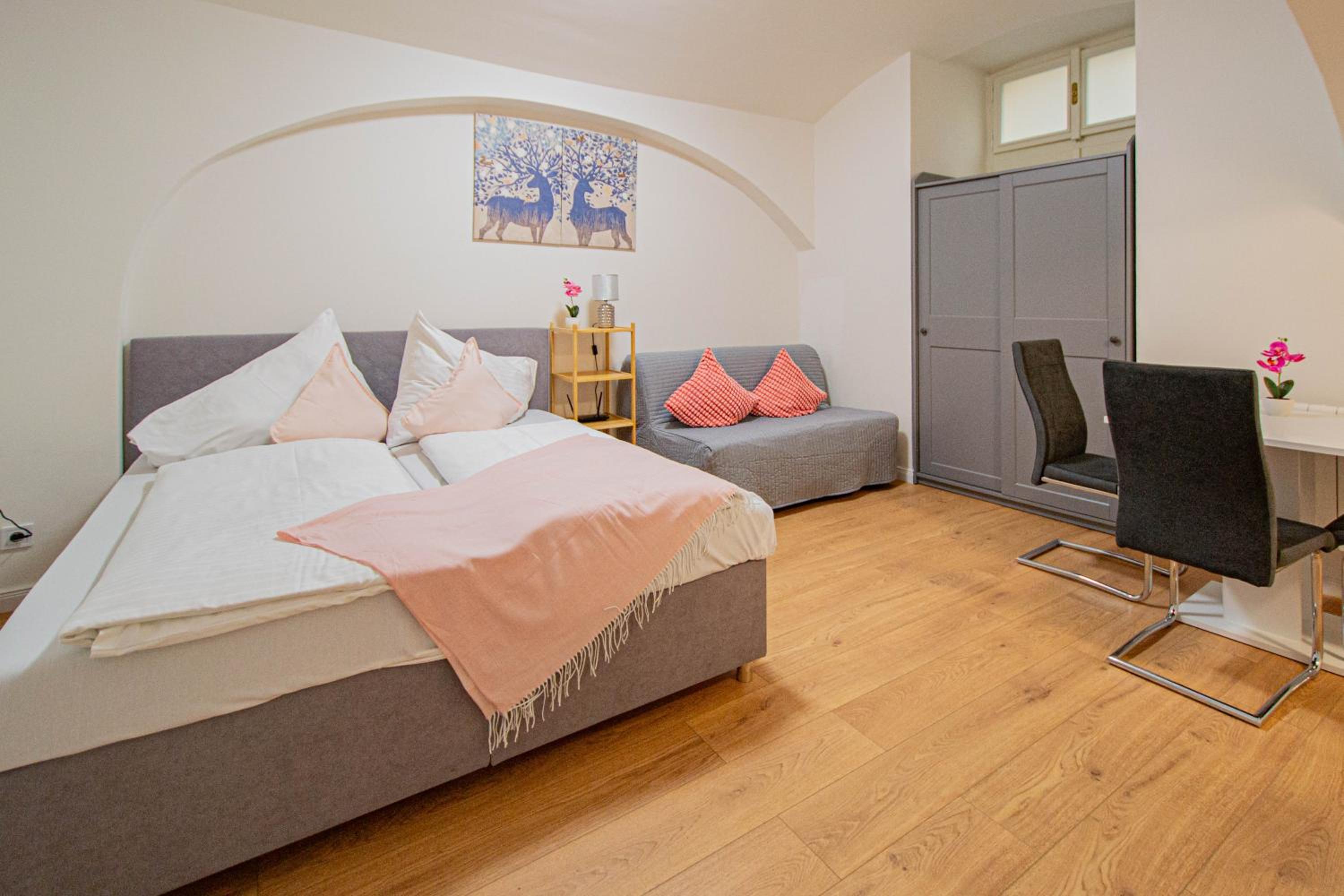 Charles square central apartments by Ruterra