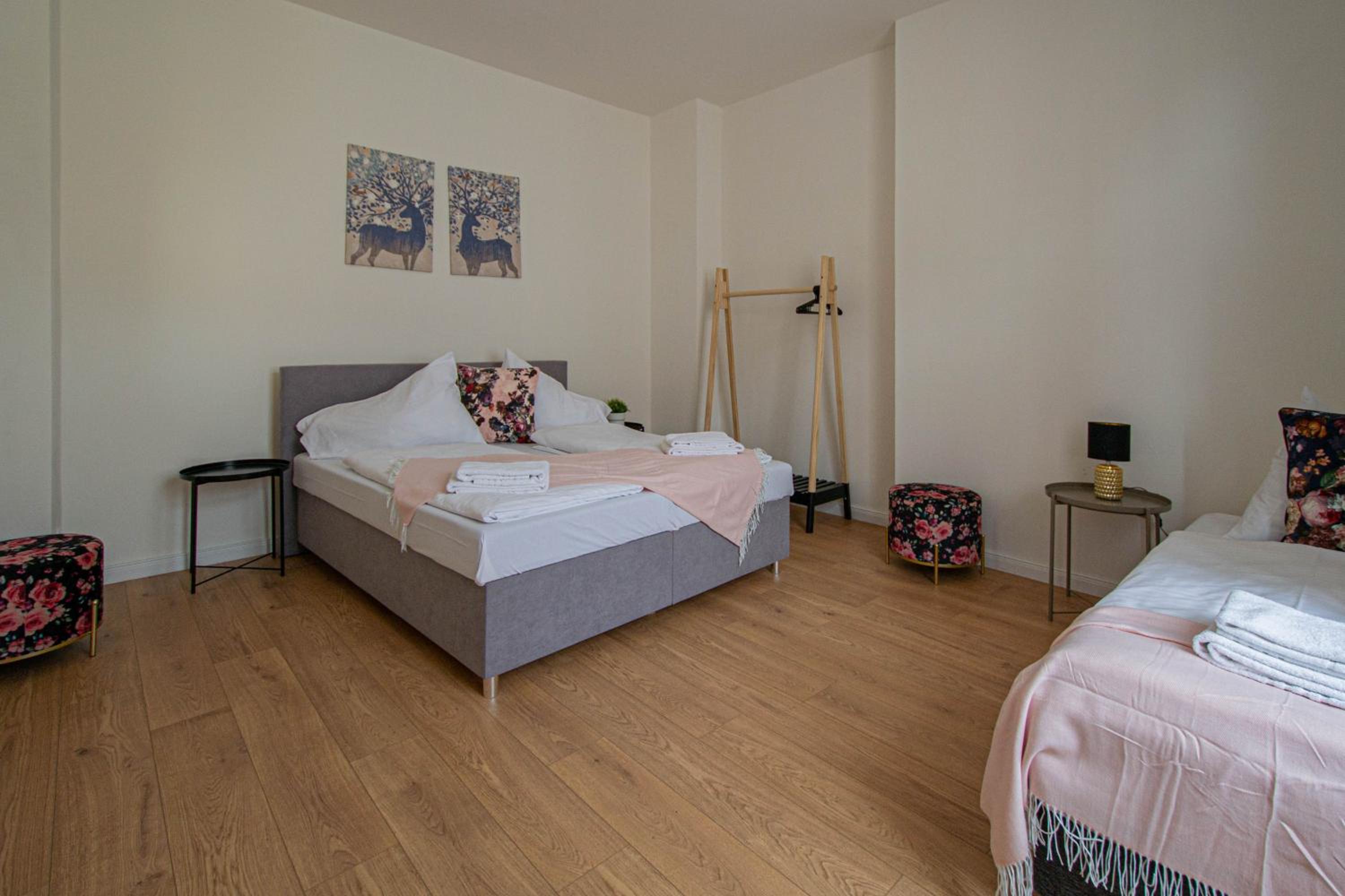 Charles square central apartments by Ruterra