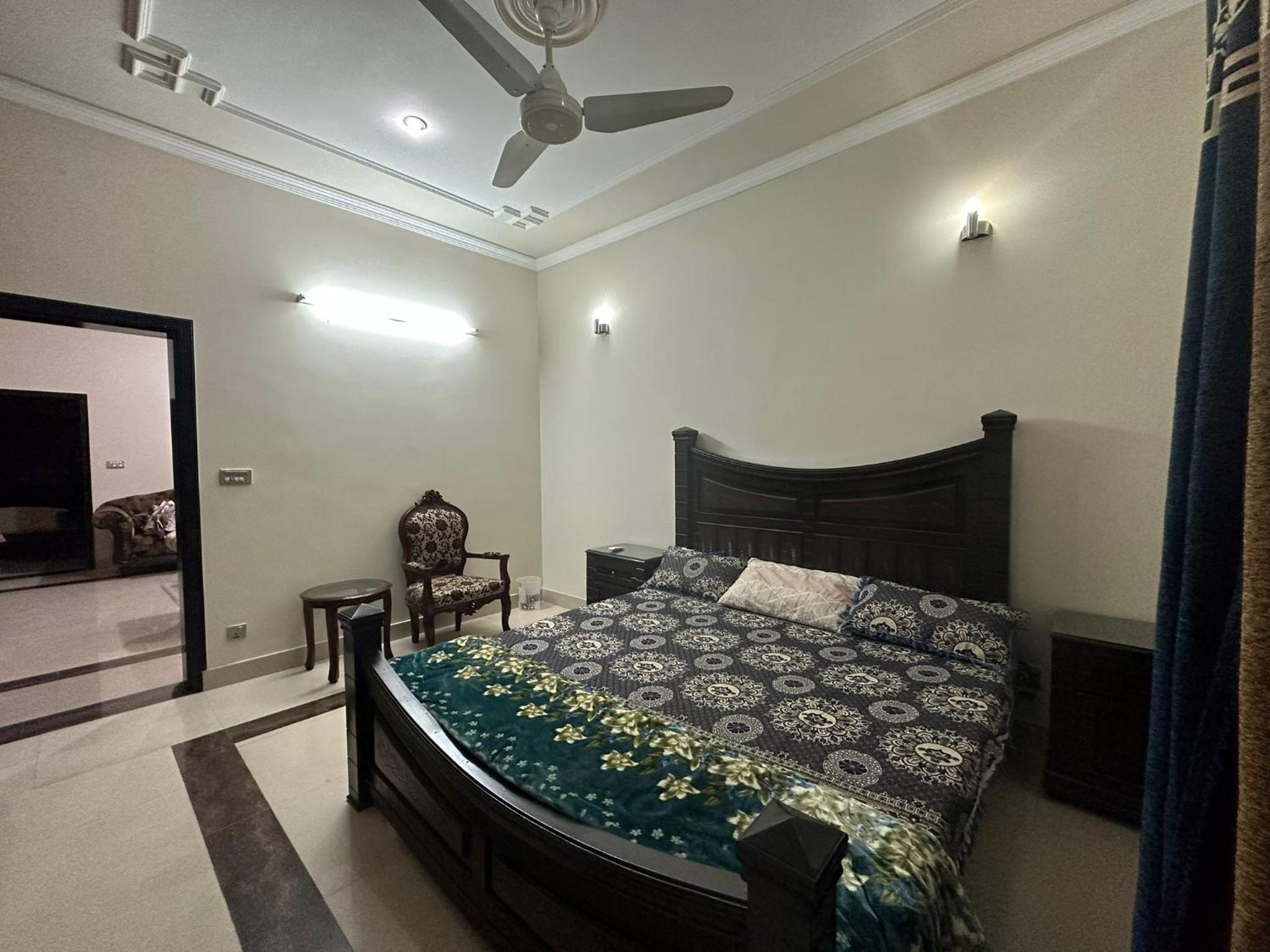 2 bedrooms private lower portion Lahore