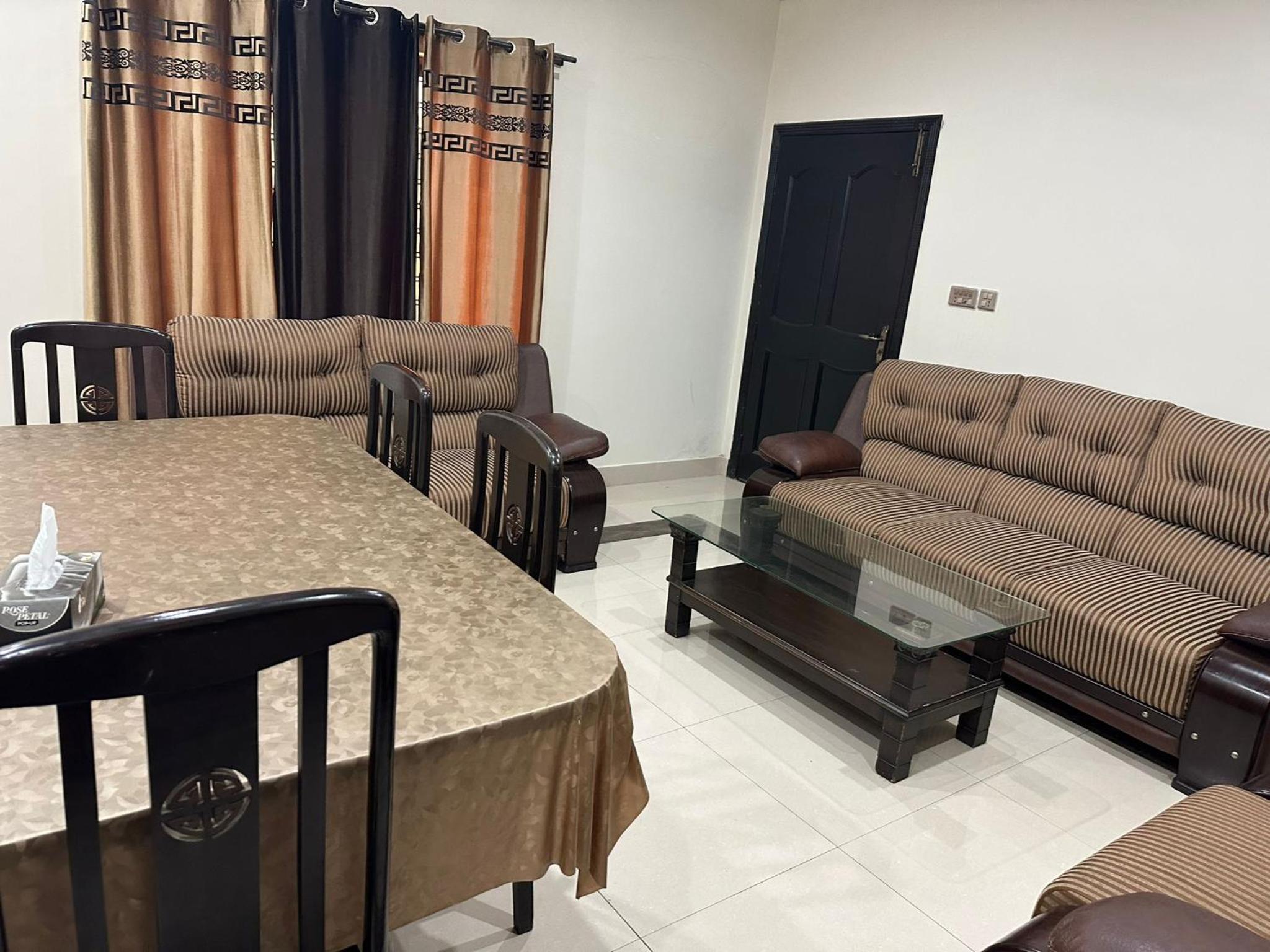 2 bedrooms private lower portion Lahore