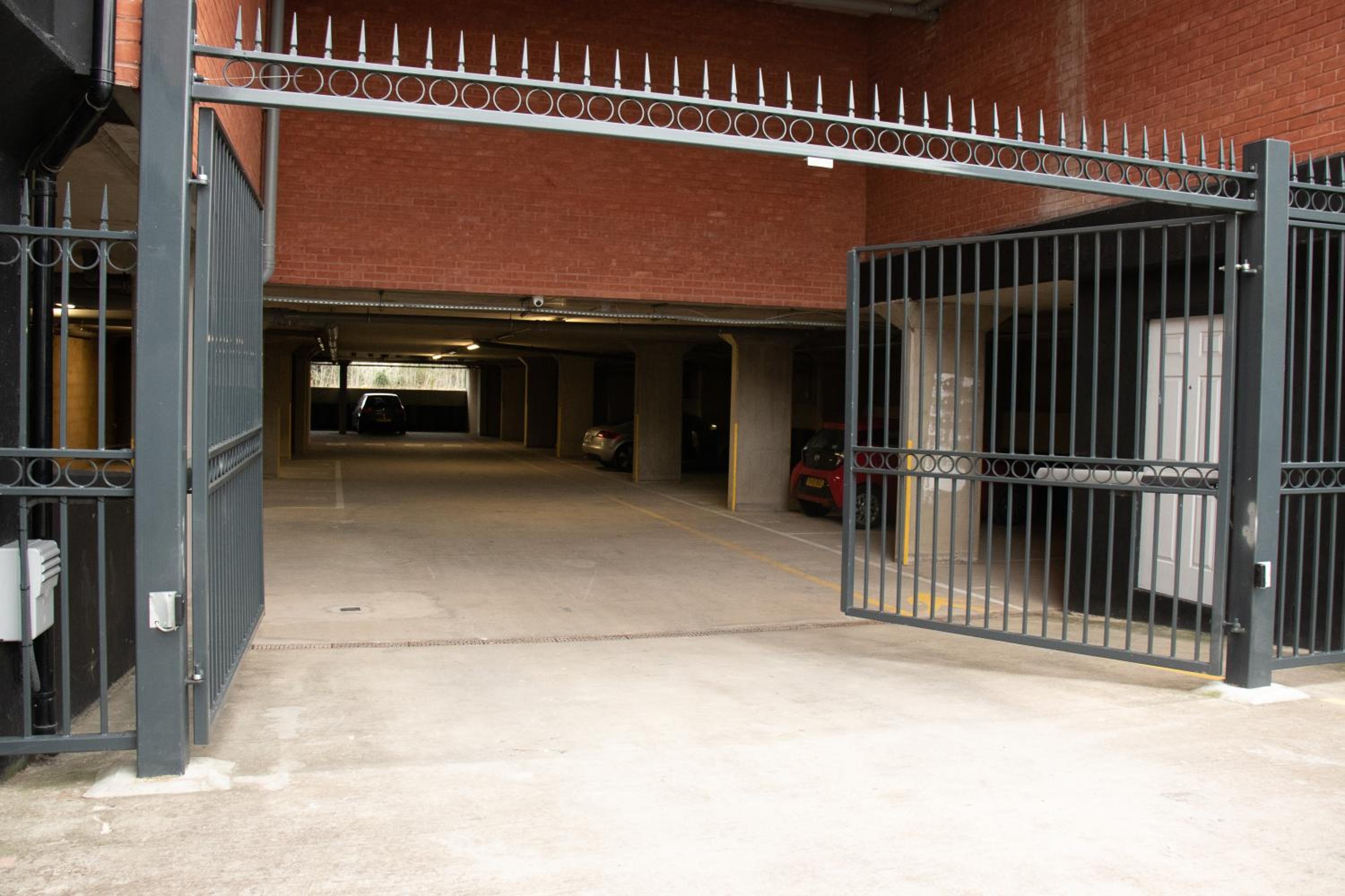 One and Two Bed Apartments Slough near Heathrow