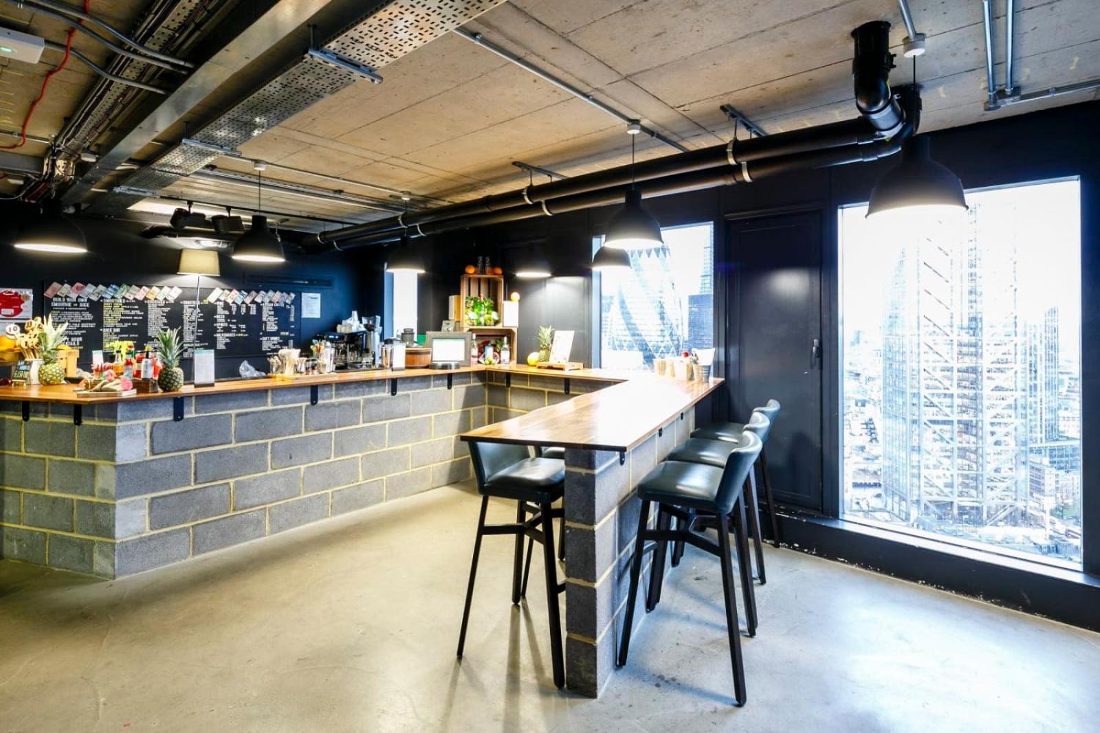 bar
