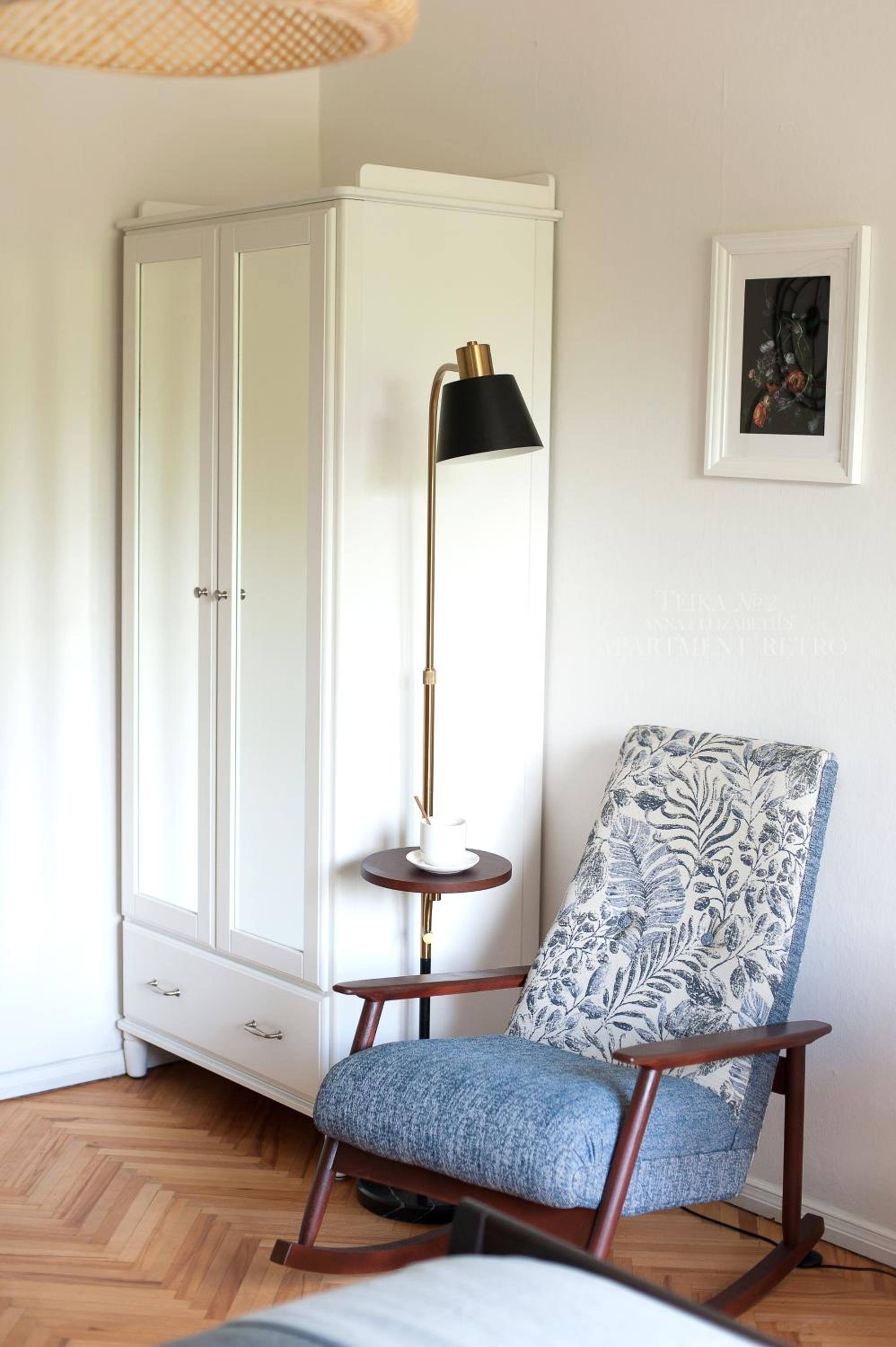 Teika No 2 Apartment-Retro on Brivibas street-free Parking view 4