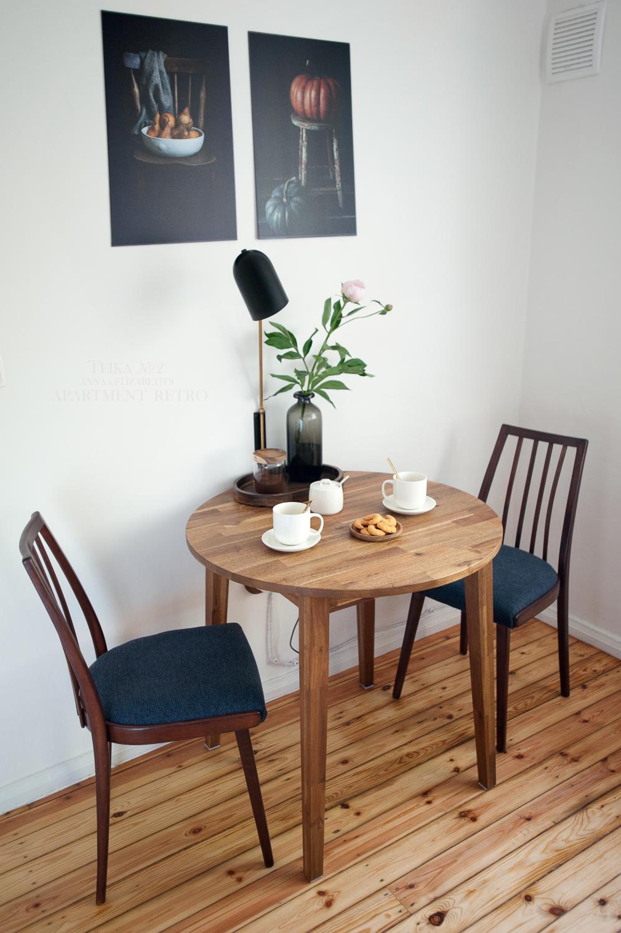 Teika No 2 Apartment-Retro on Brivibas street-free Parking view 3