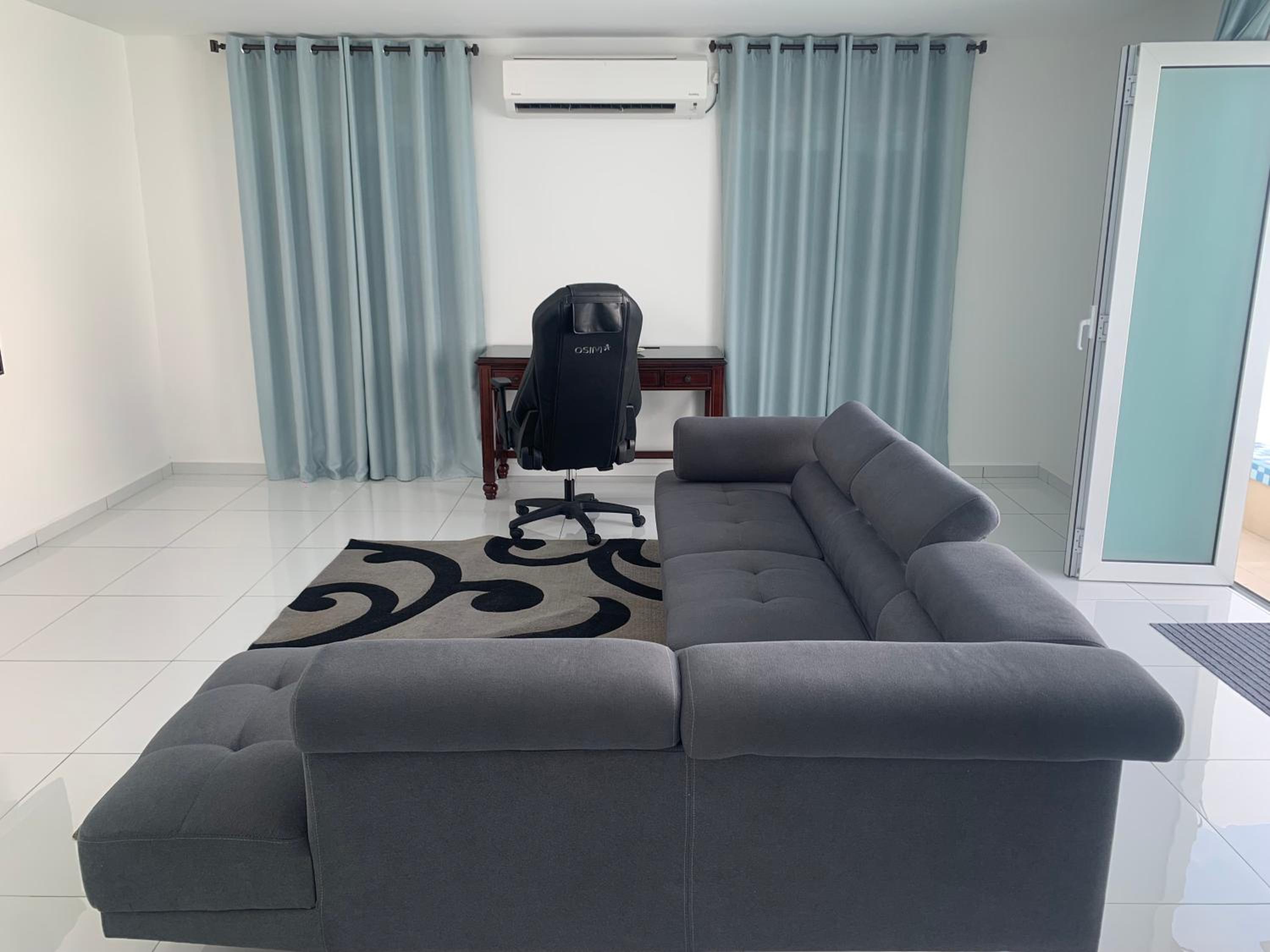 Ell Homestay with Private pool Pasir gudang photo 5