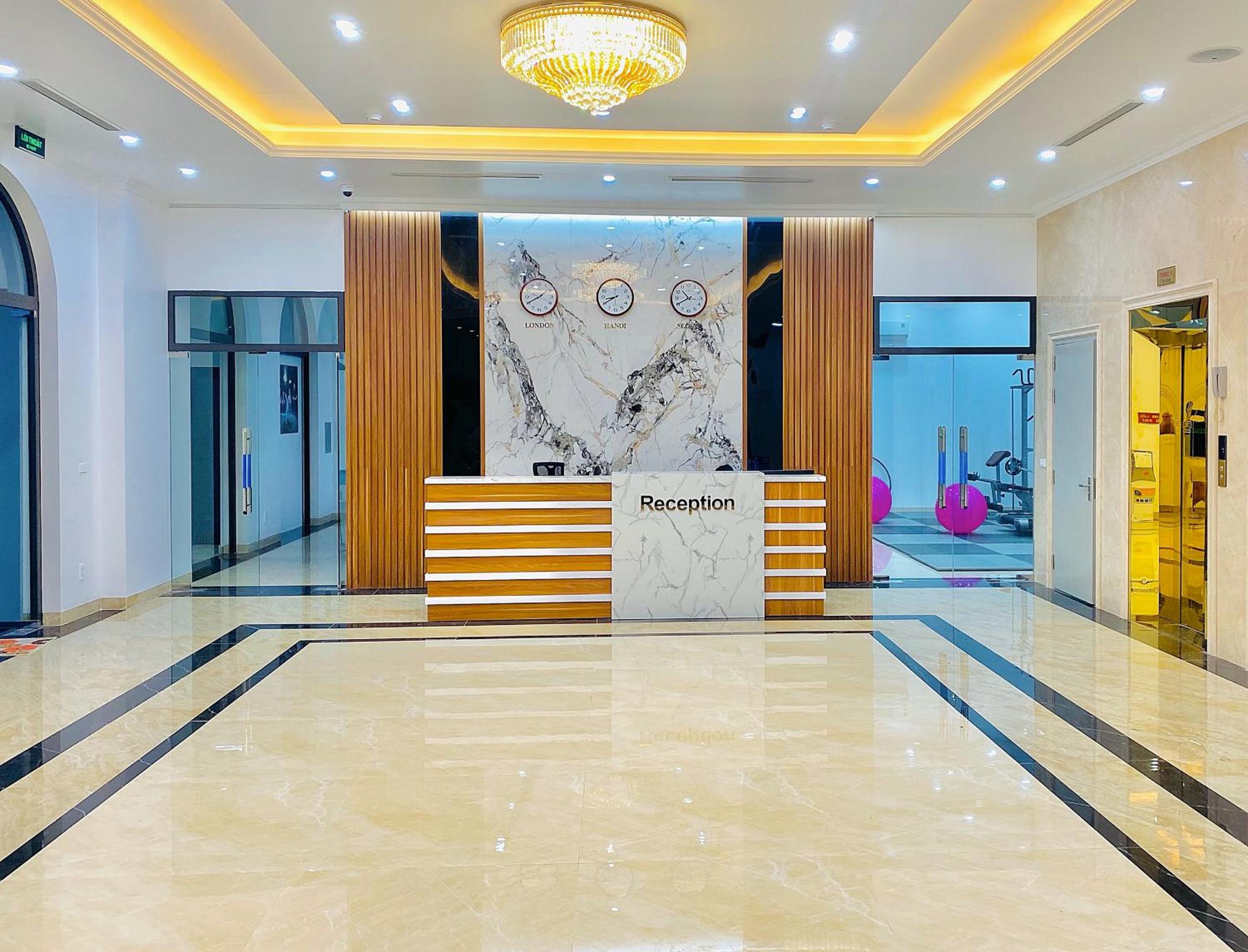 The LuxHomes Apartment ᵀᴹ I SAKURA Hotel - 193 Văn Cao view 3