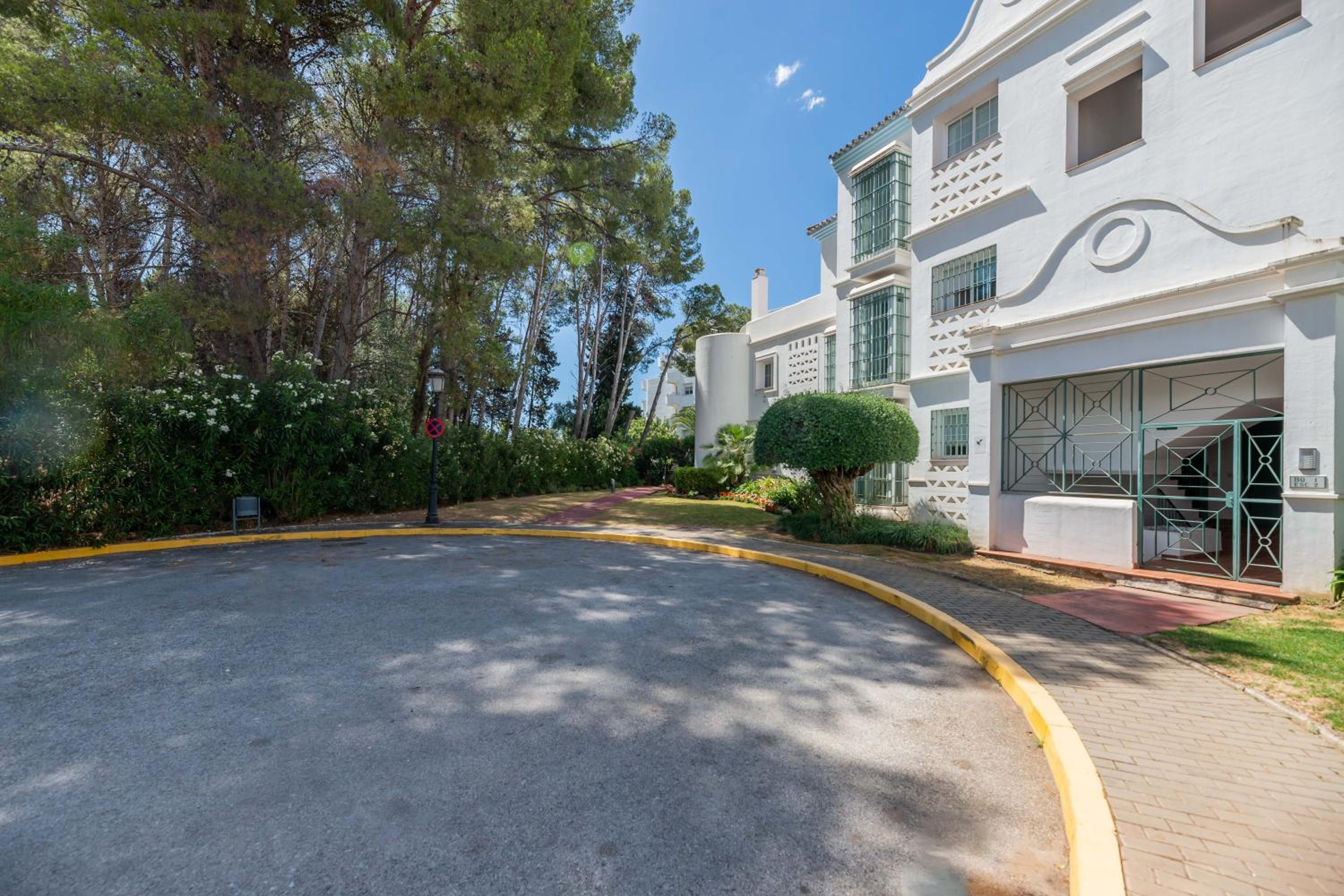 Superb double apartment with terrace pool and garage