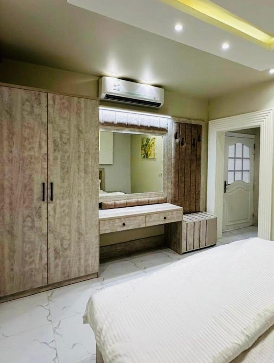 Lantana Chalets