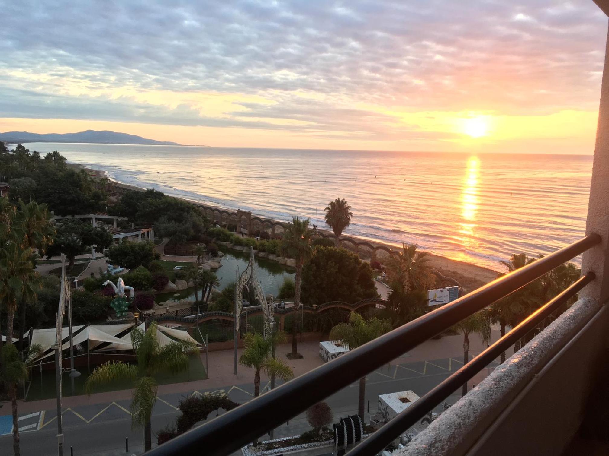 Precioso apartamento con vistas al mar