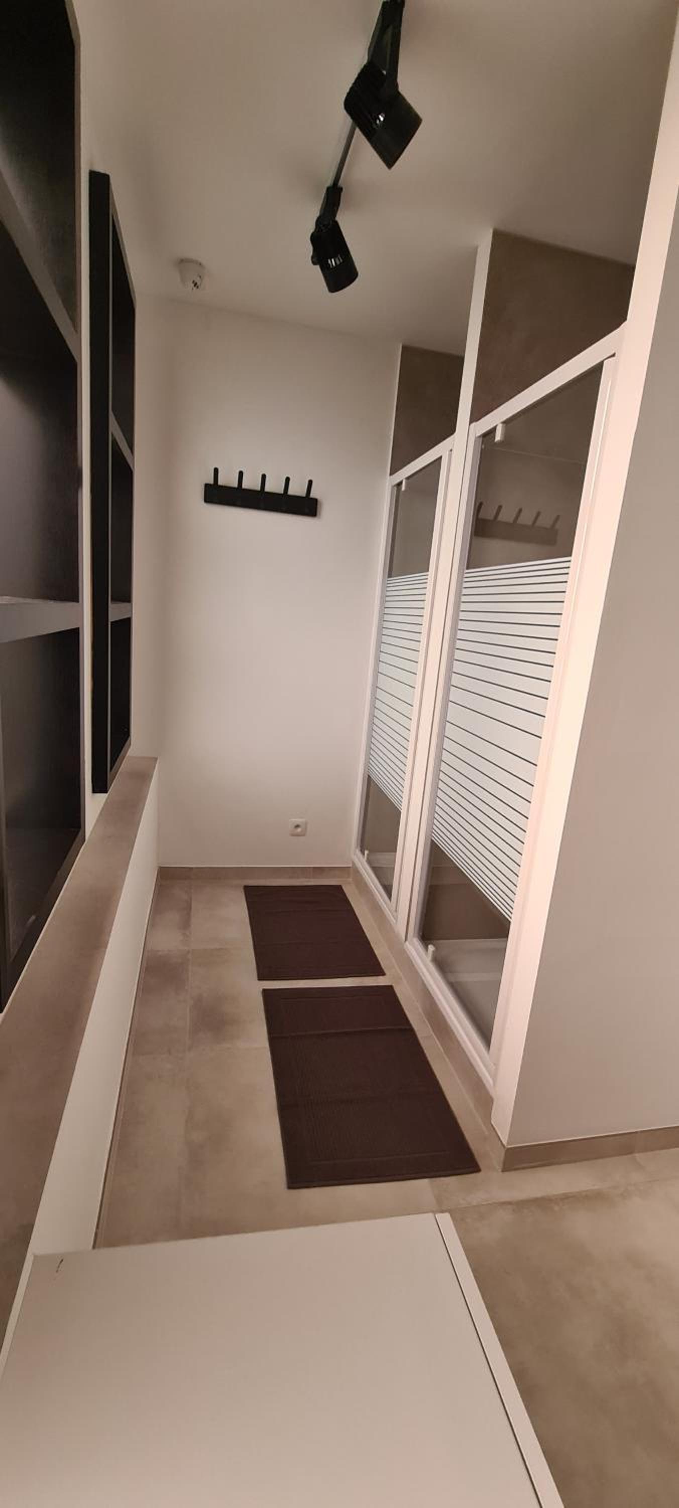 Loft-dortoir pour travailleurs - 8 personnes