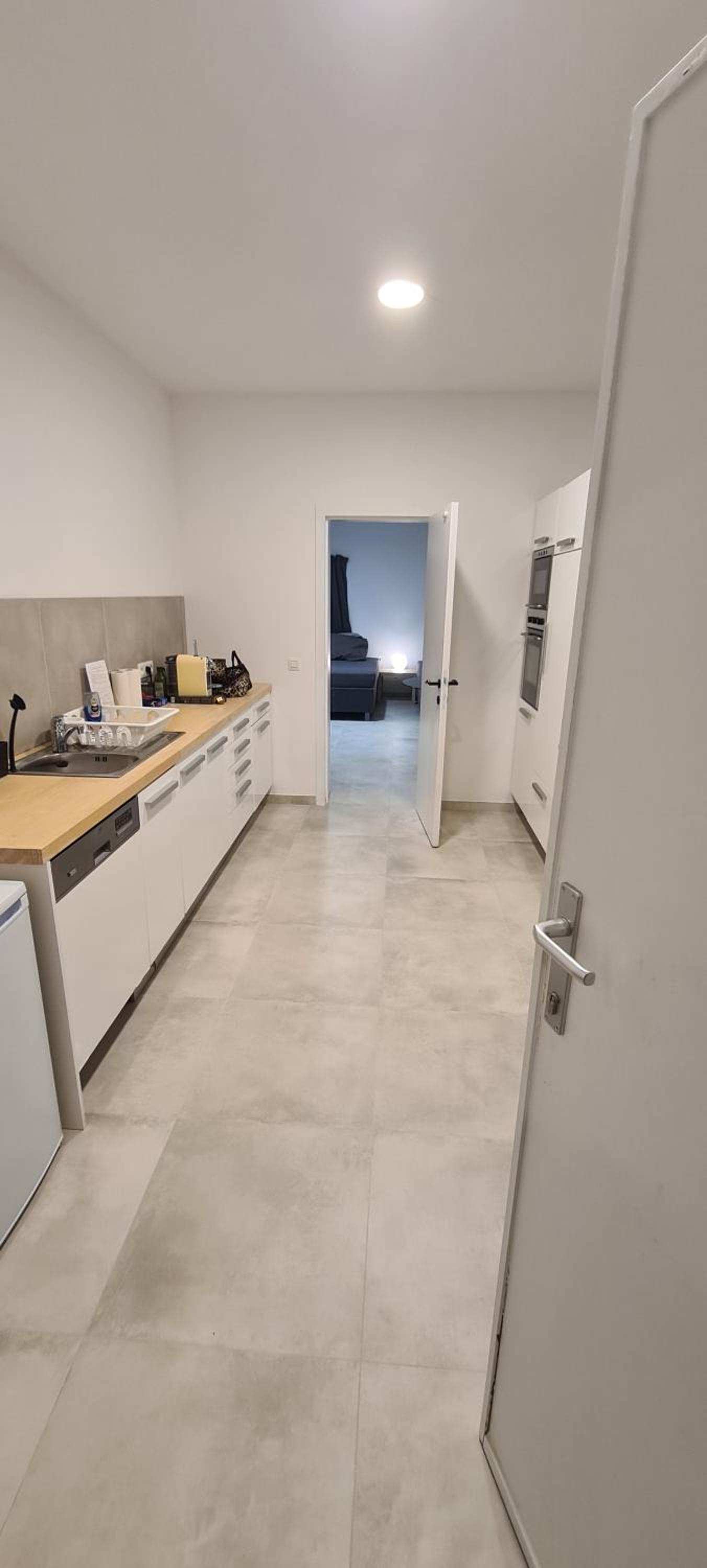 Loft-dortoir pour travailleurs - 8 personnes