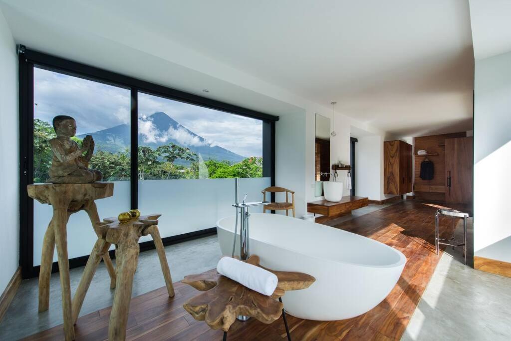 Casa galeazzomatteo35 at gma il com Antigua view 2