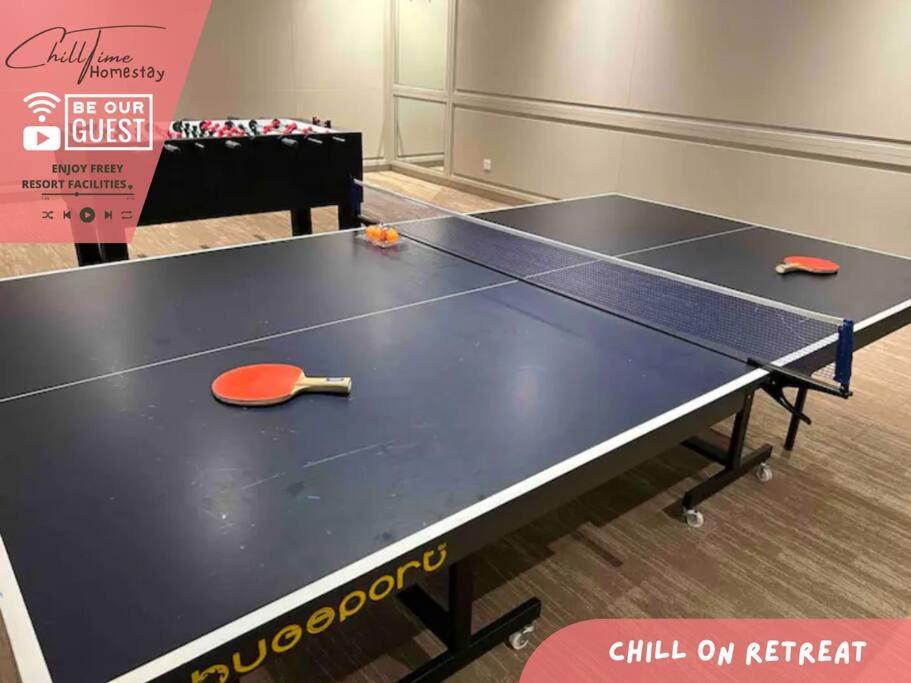Paradigm Residence Above Paradigm Mall FREE 5G WiFi Netflix Pool by ChillTime Homestay