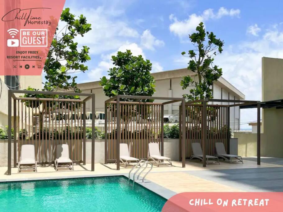 Paradigm Residence Above Paradigm Mall FREE 5G WiFi Netflix Pool by ChillTime Homestay