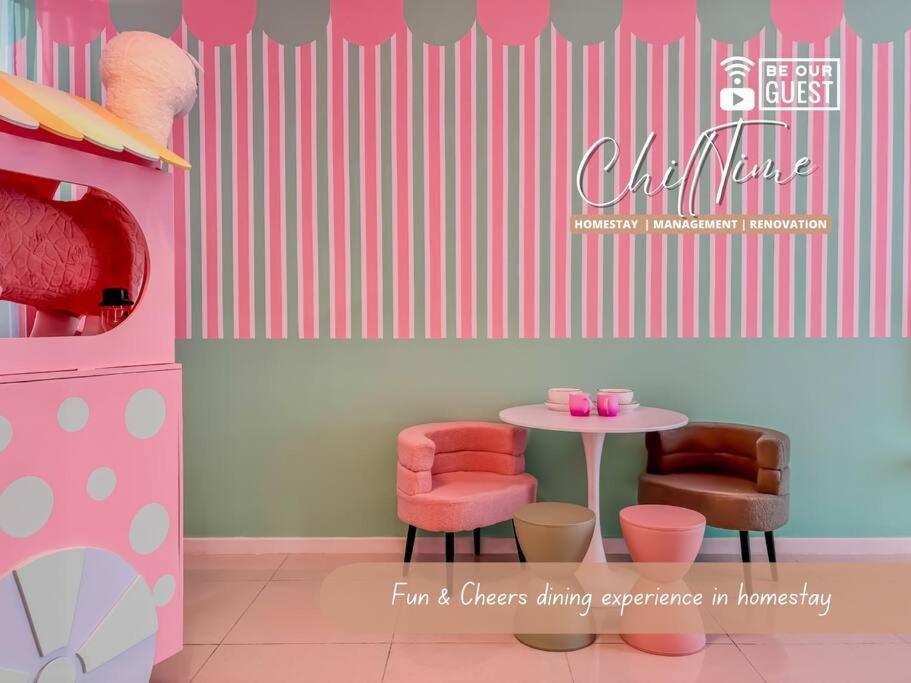 Paradigm Residence Above Paradigm Mall FREE 5G WiFi Netflix Pool by ChillTime Homestay