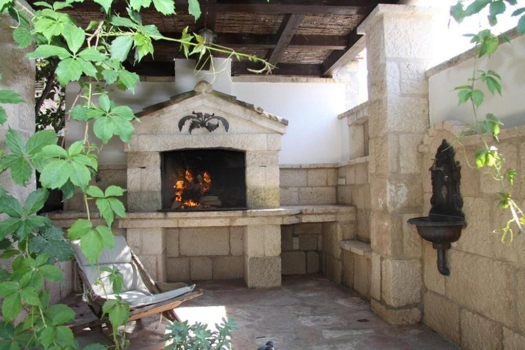 House Davor view 3