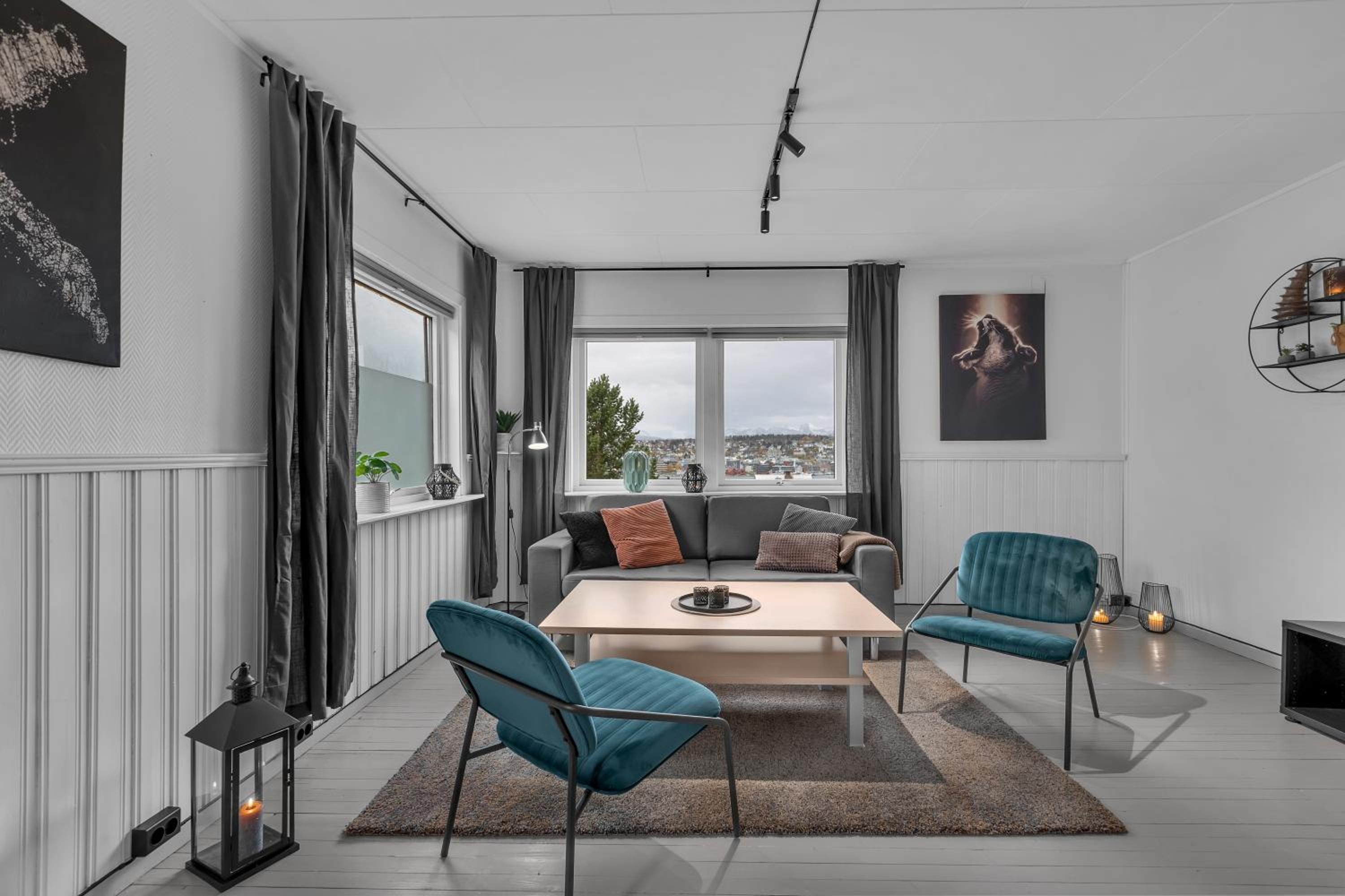 Leilighet i Tromsdalen med en fantastisk utsikt over Tromsø Sentrum view 2