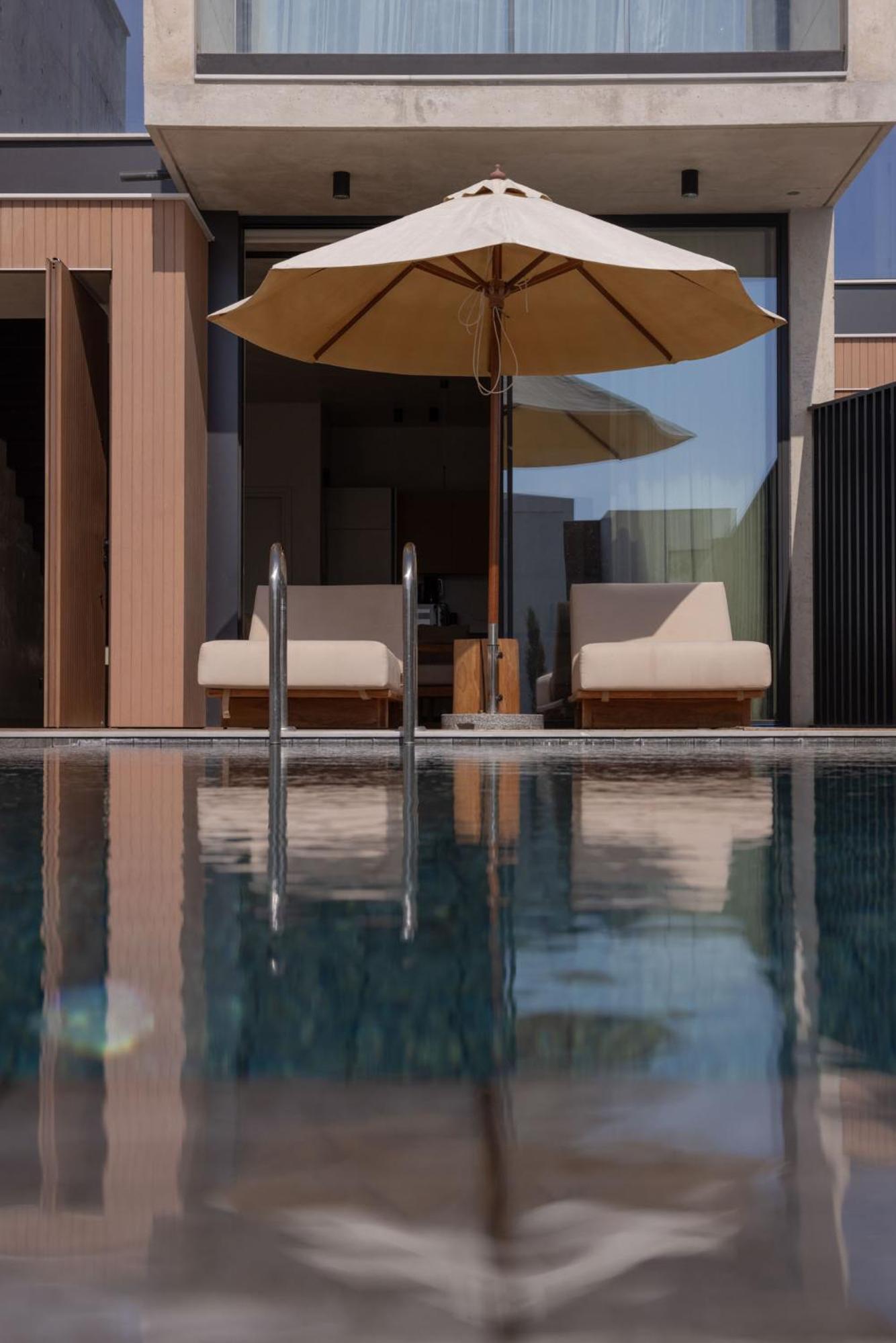 Greenvale Park Villas by Coastalbliss
