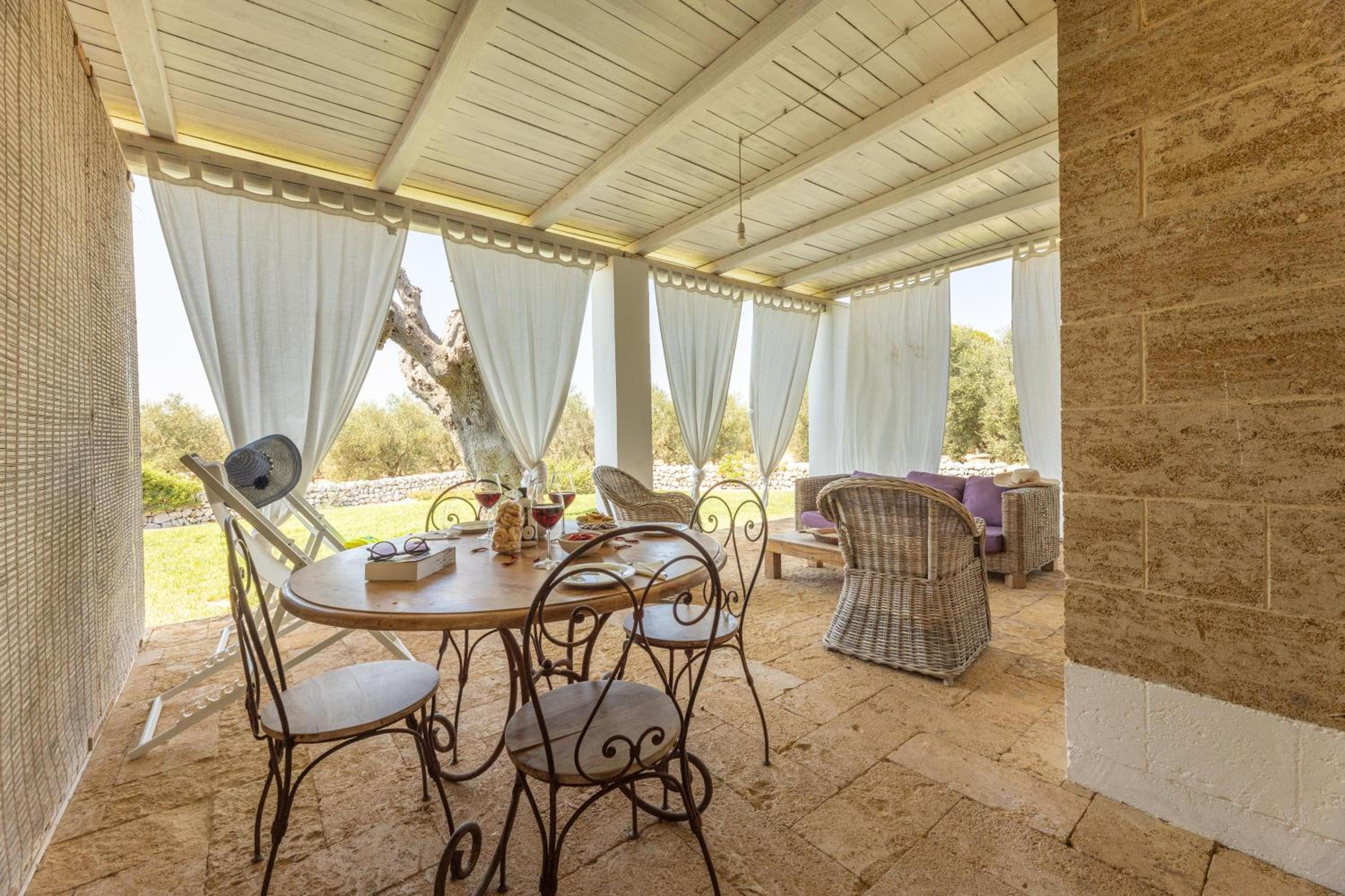 Tenuta del Leccino view 3
