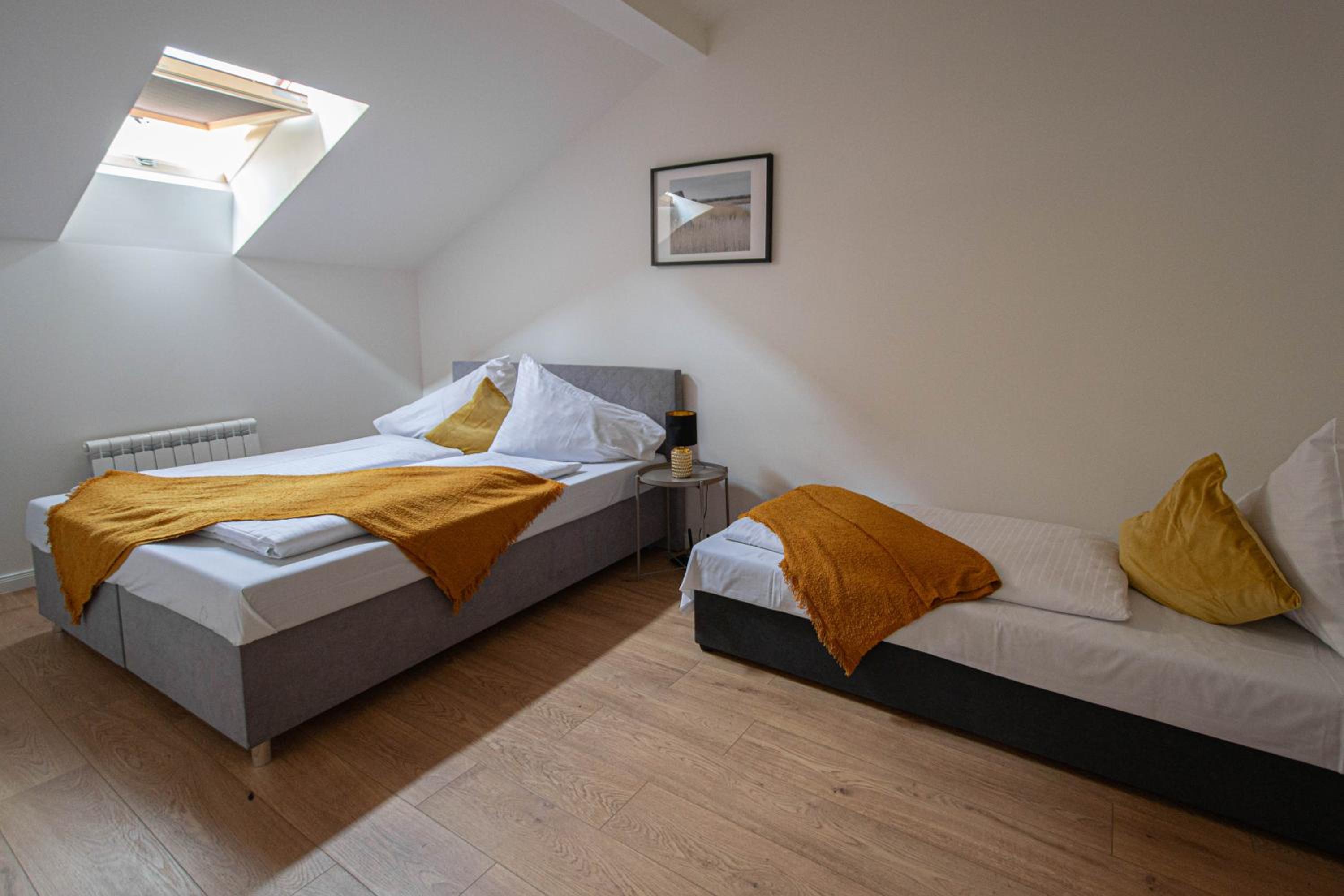 Charles square central apartments by Ruterra