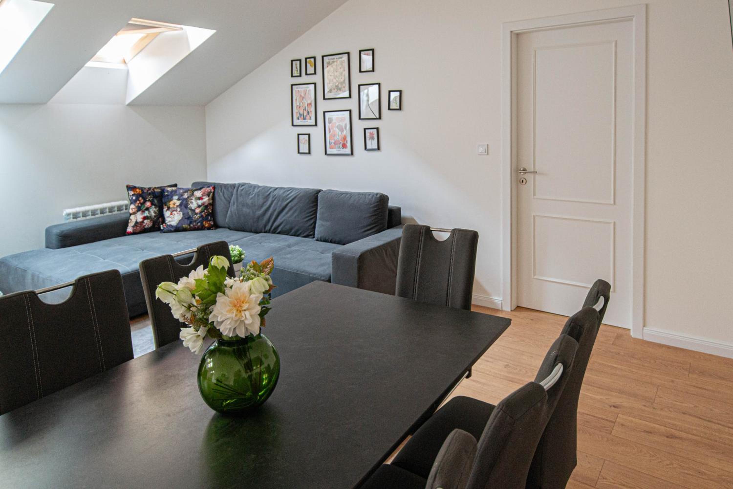 Charles square central apartments by Ruterra