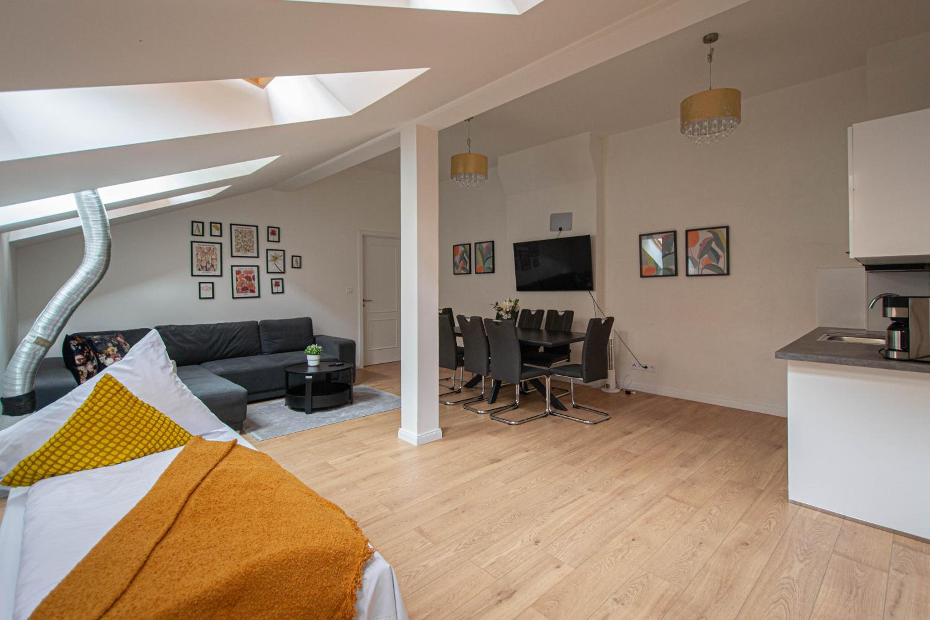 Charles square central apartments by Ruterra