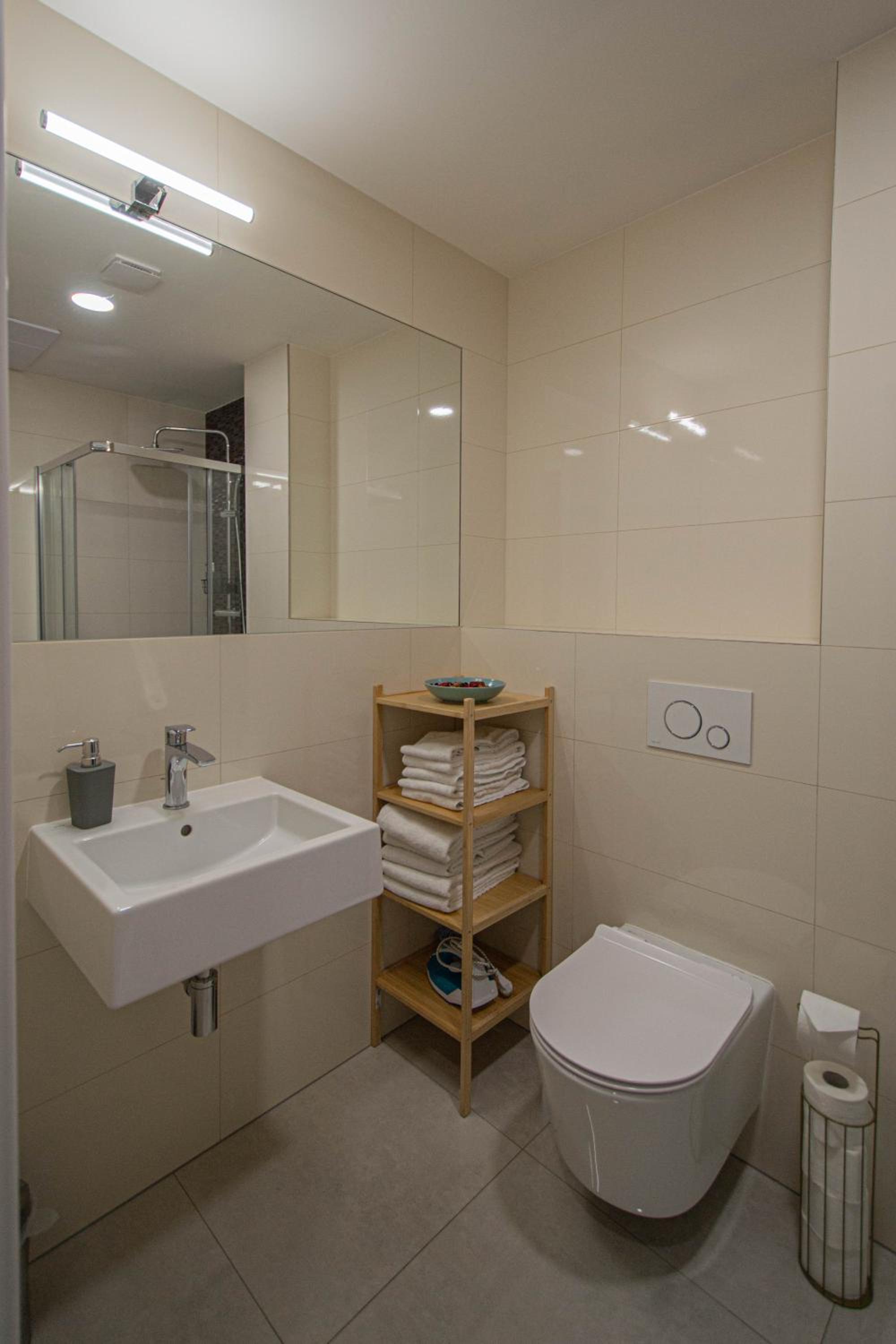 Charles square central apartments by Ruterra