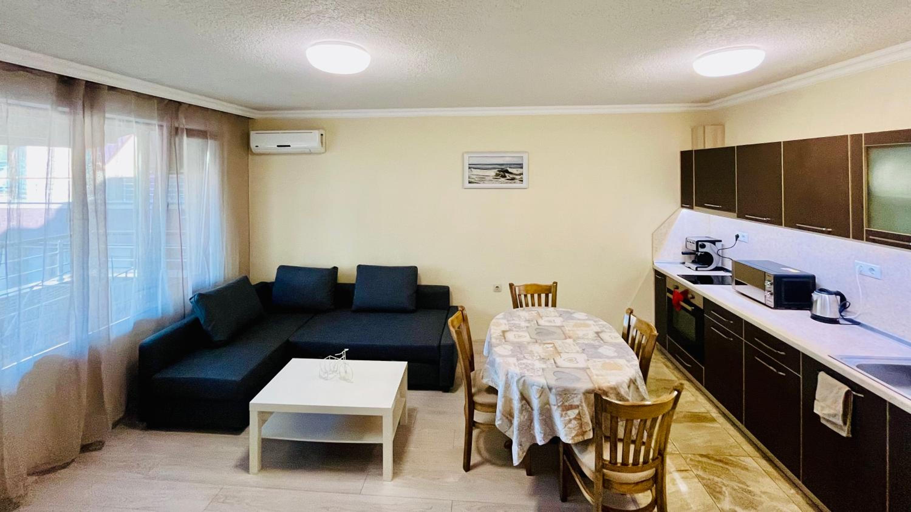 Beach apartments Pomorie view 5